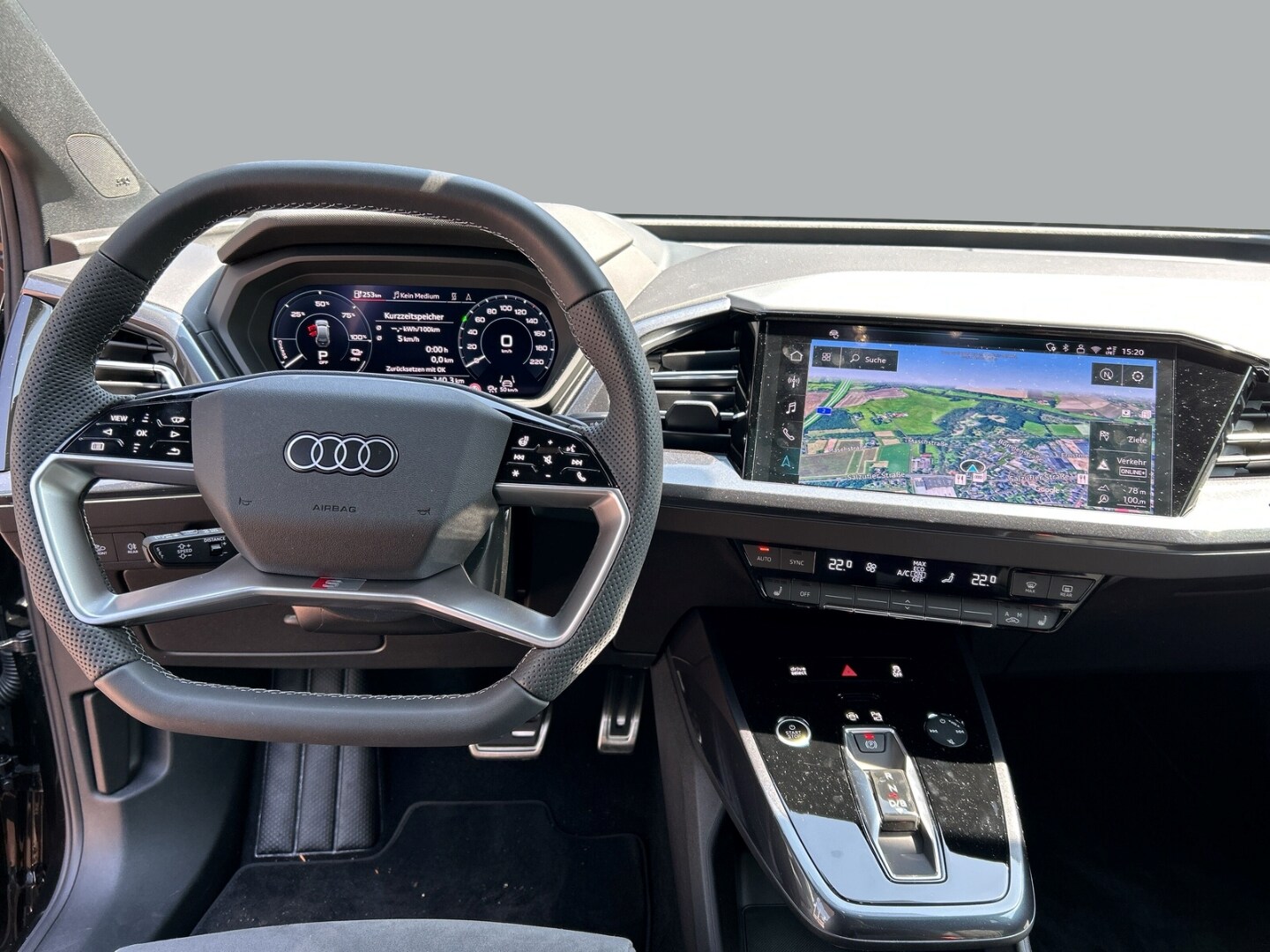 Image about Audi Q4 e-tron 45 e-tron quattro