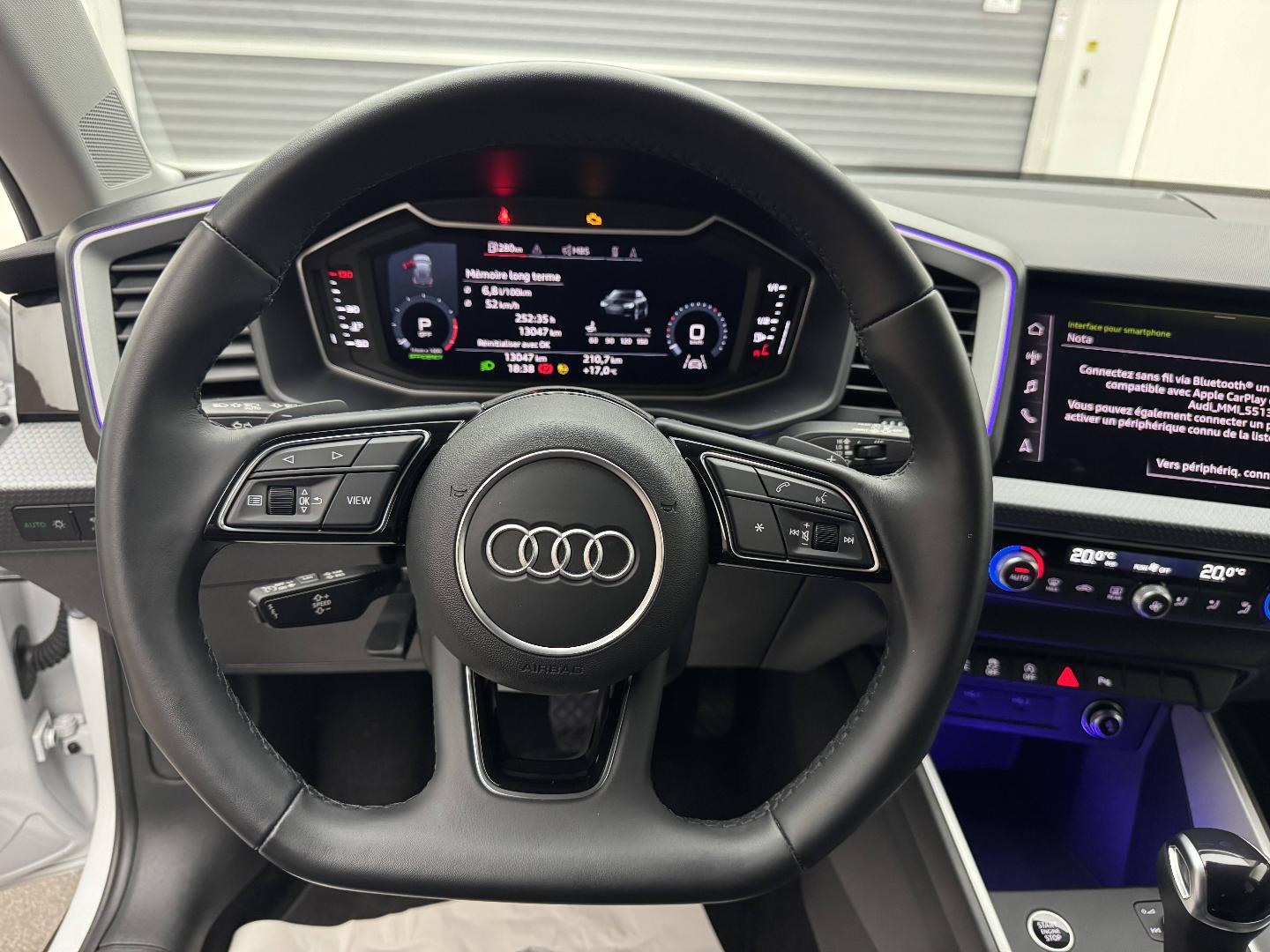 Image about Audi A1 allstreet Design Luxe 30 TFSI 81 kW (110 ch) S tronic