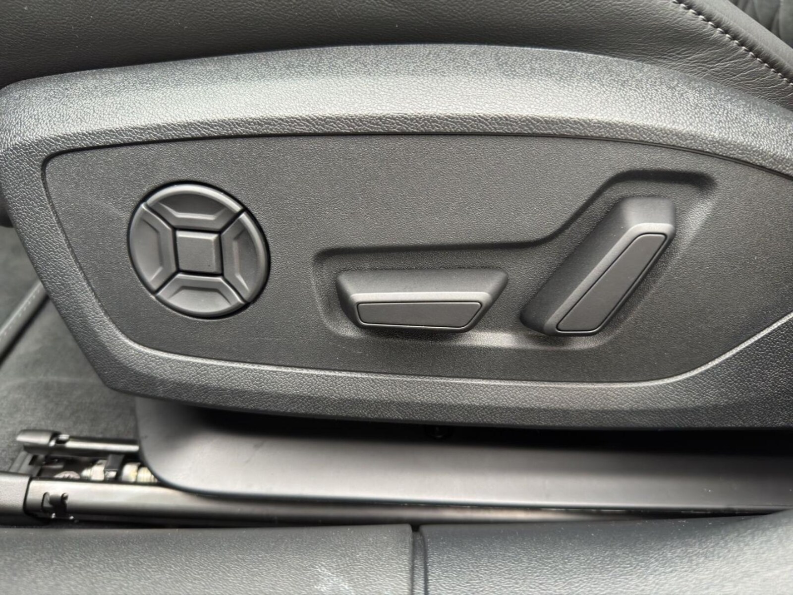Audi A6 Avant – Bild 18