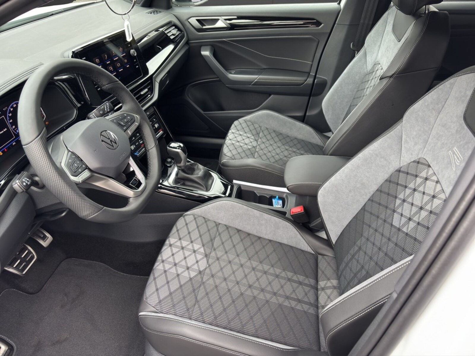 Volkswagen T-Roc – Bild 9