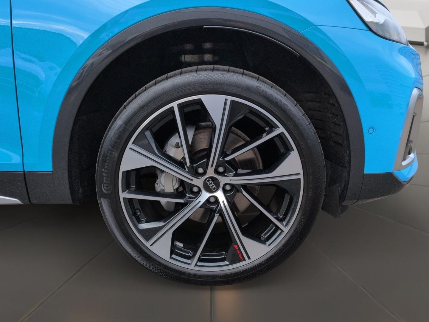 Bild über Audi Q5 40 TDI quattro 150 kW S tronic - für weitere Informationen kontaktieren Sie den Audi Partner