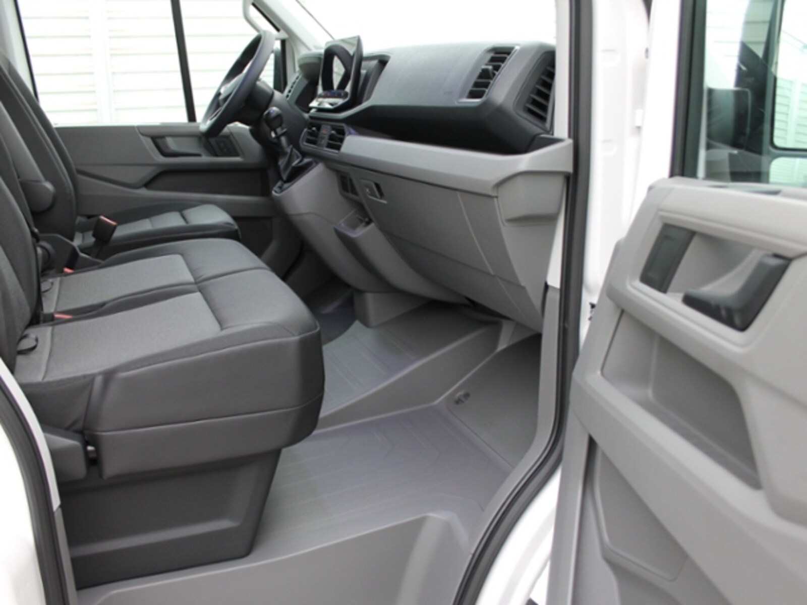 Volkswagen Crafter Kasten langer Radstand – Bild 9