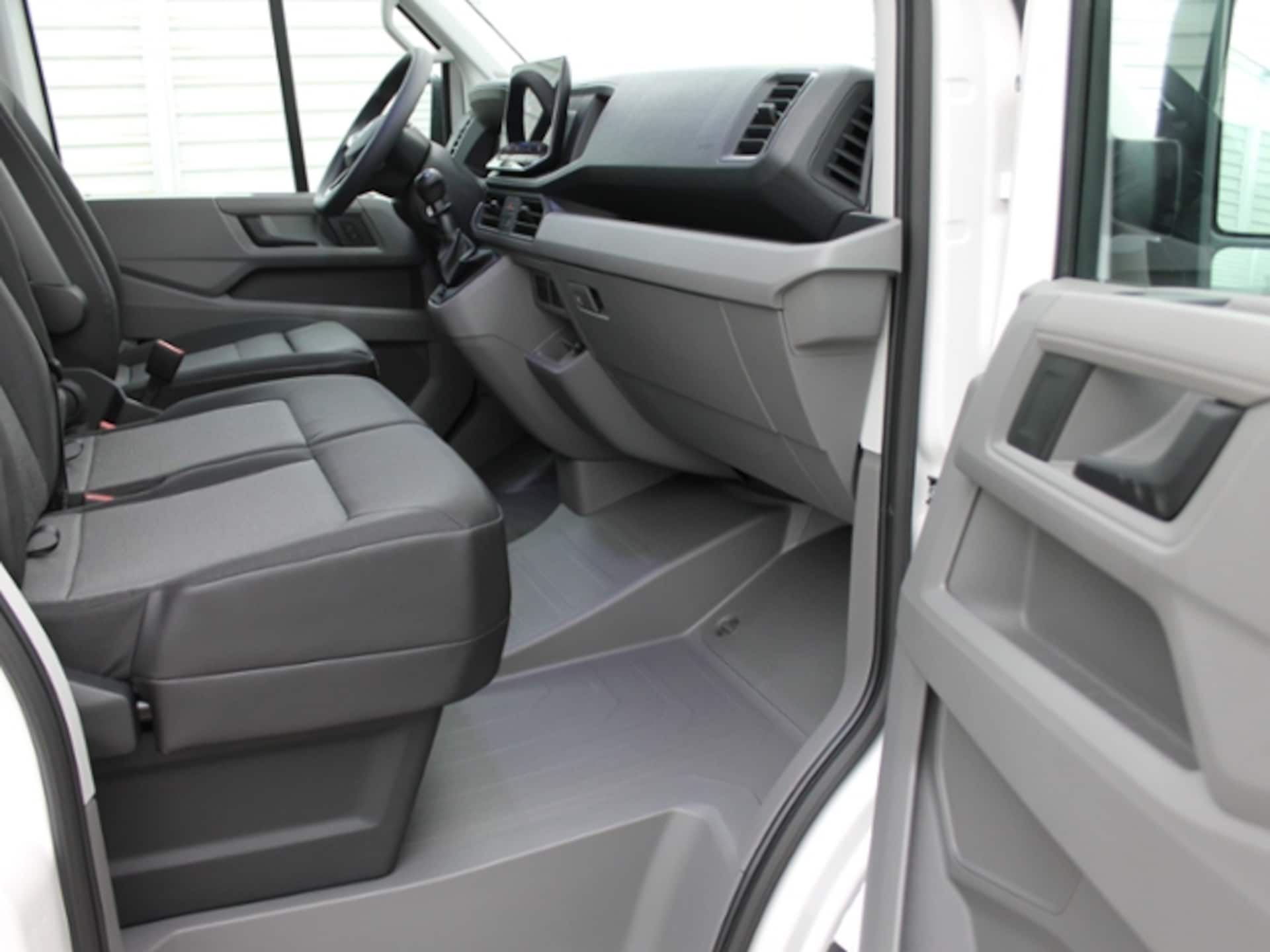 Volkswagen Crafter Kasten langer Radstand