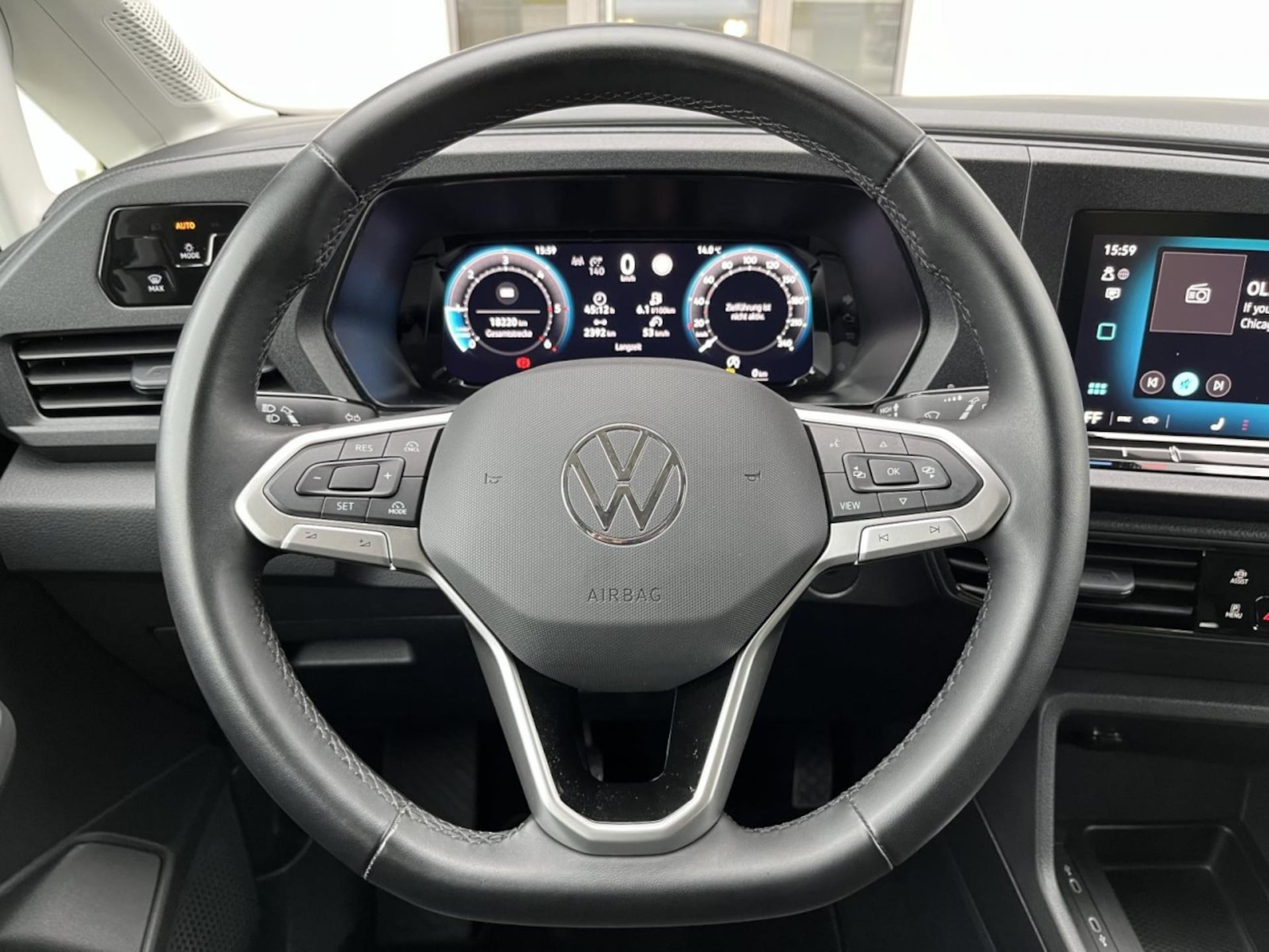 Volkswagen Caddy Basis-Modell