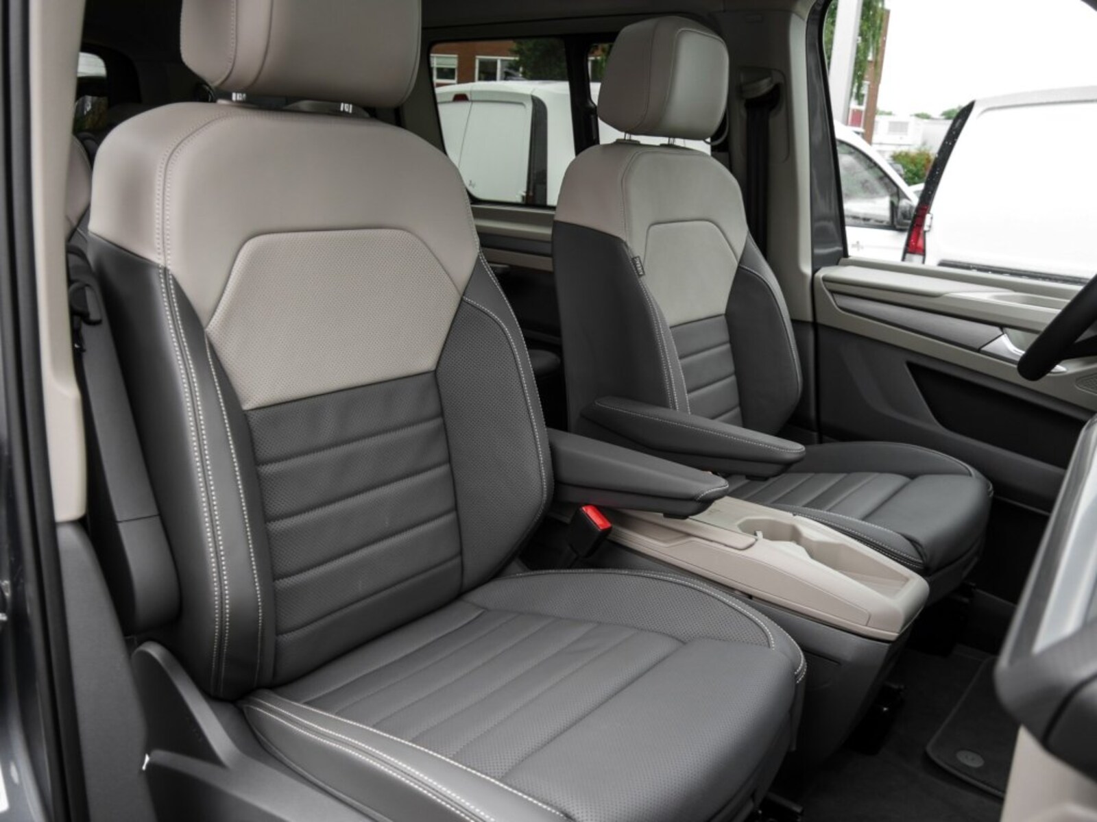 Volkswagen Multivan Langversion – Bild 10