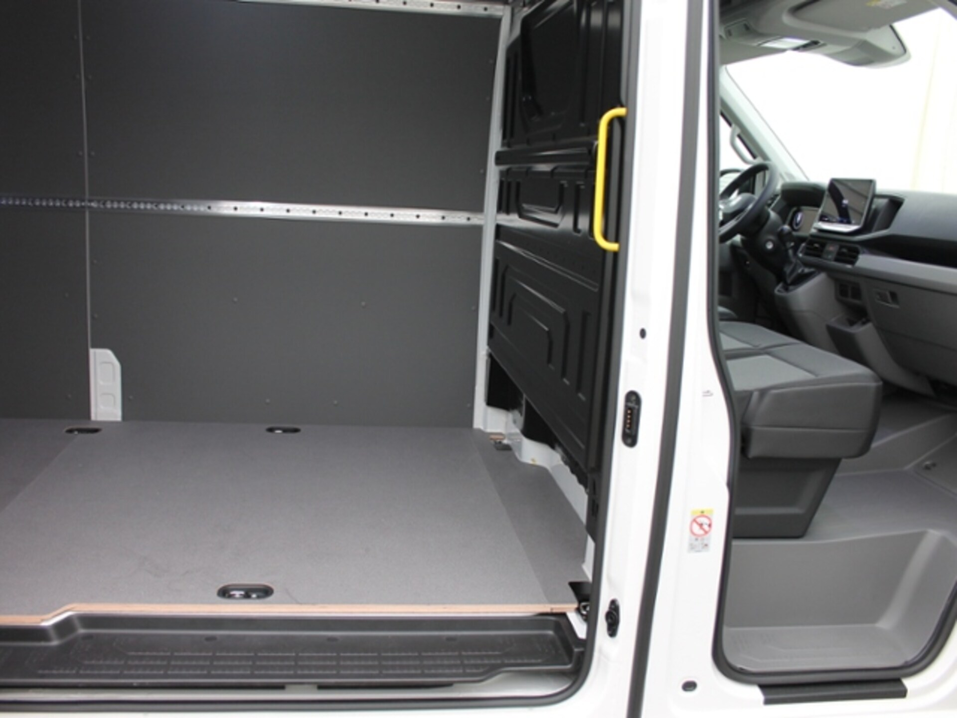 Volkswagen Crafter Kasten langer Radstand