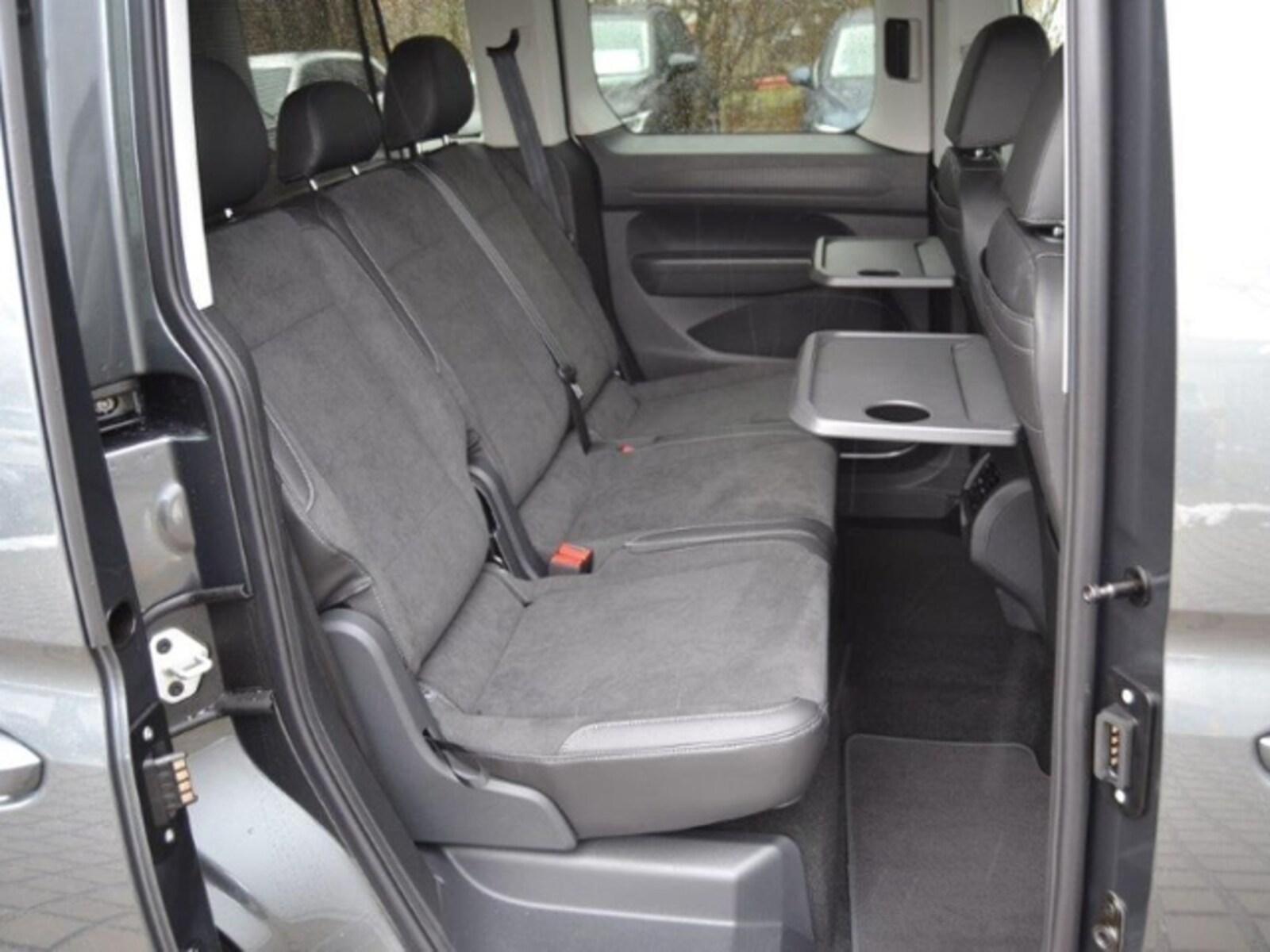 Volkswagen Caddy – Bild 9