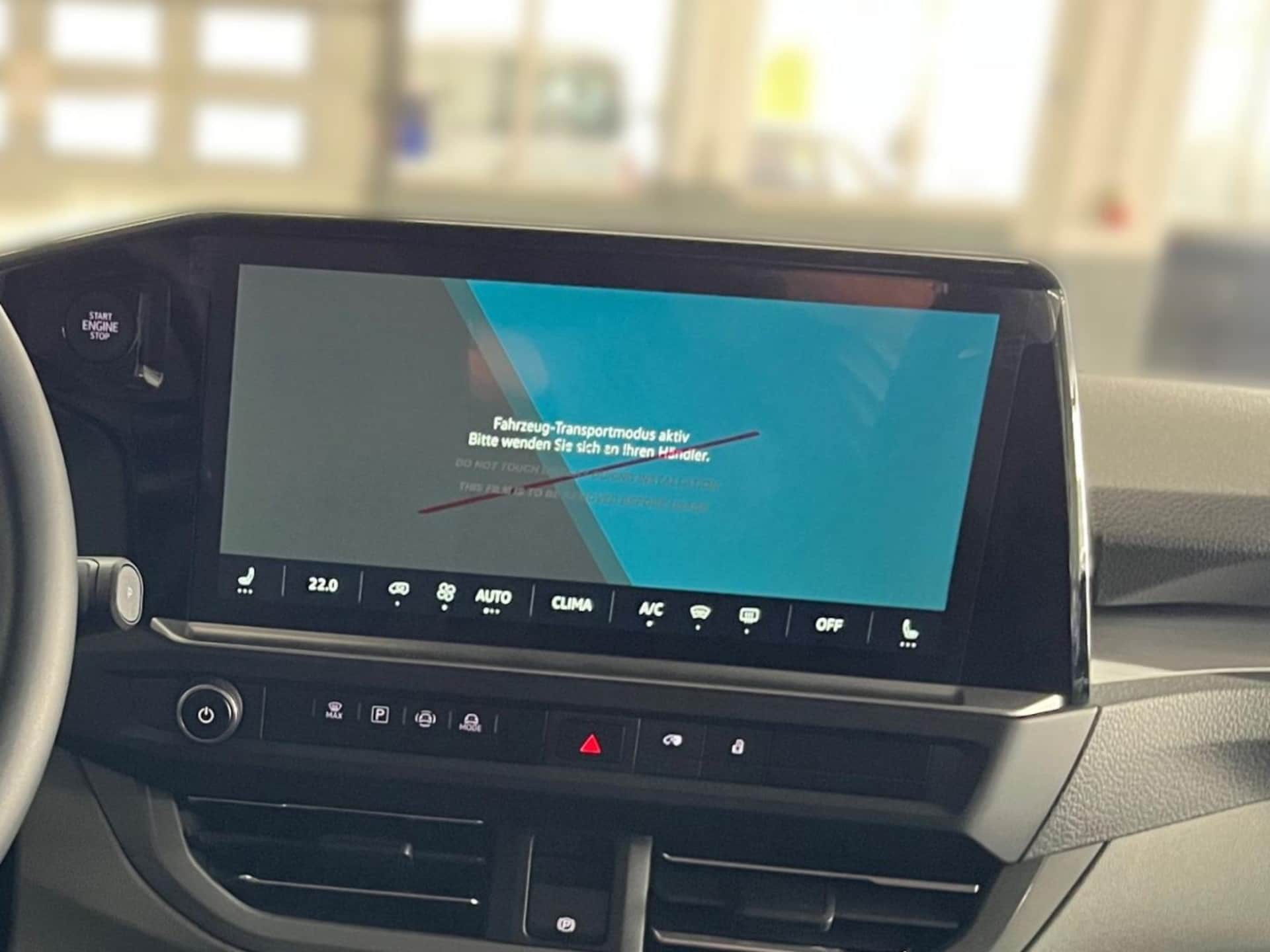 Volkswagen e-Caravelle Life