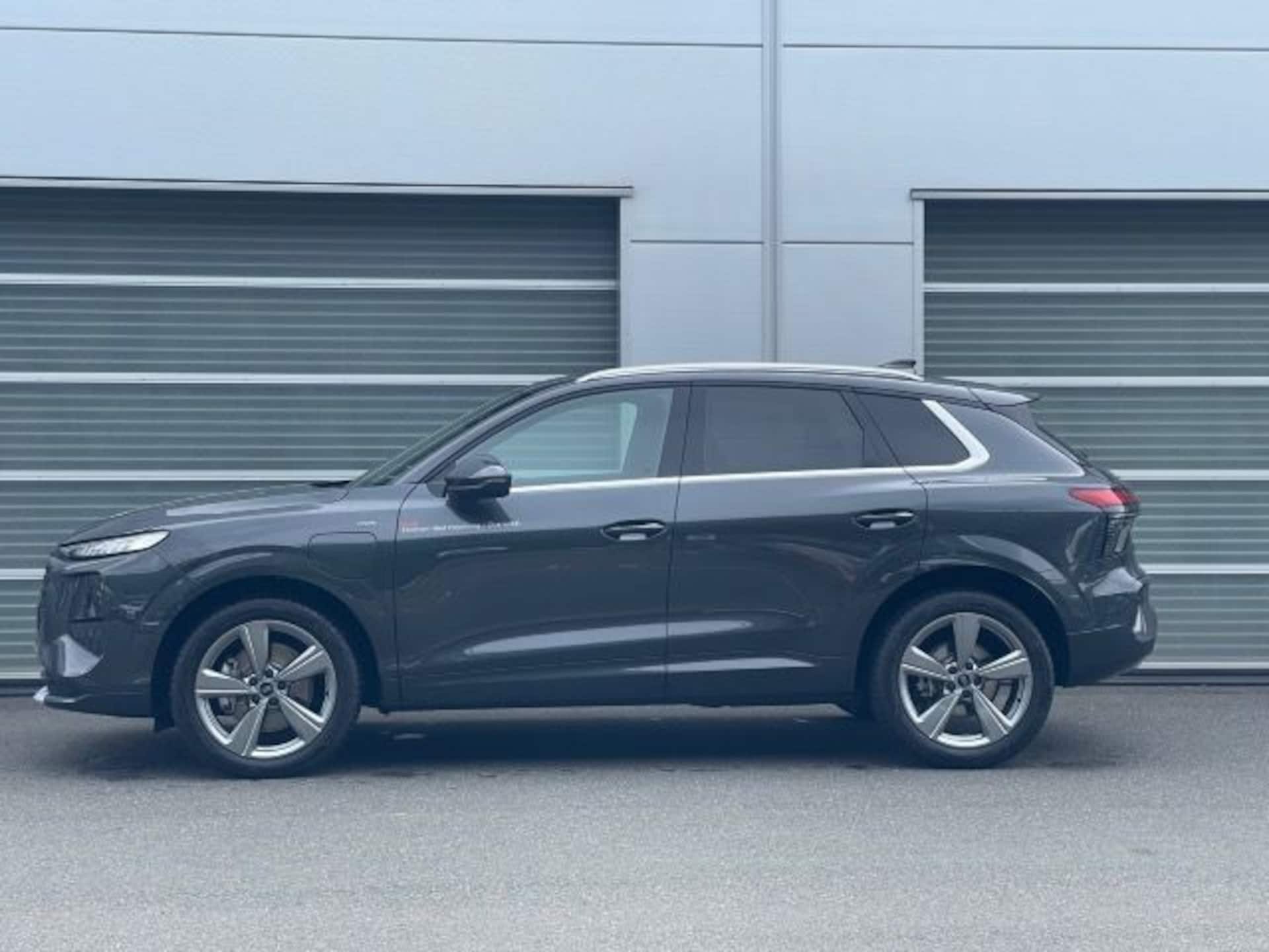 Audi Q3 SUV e-hybrid