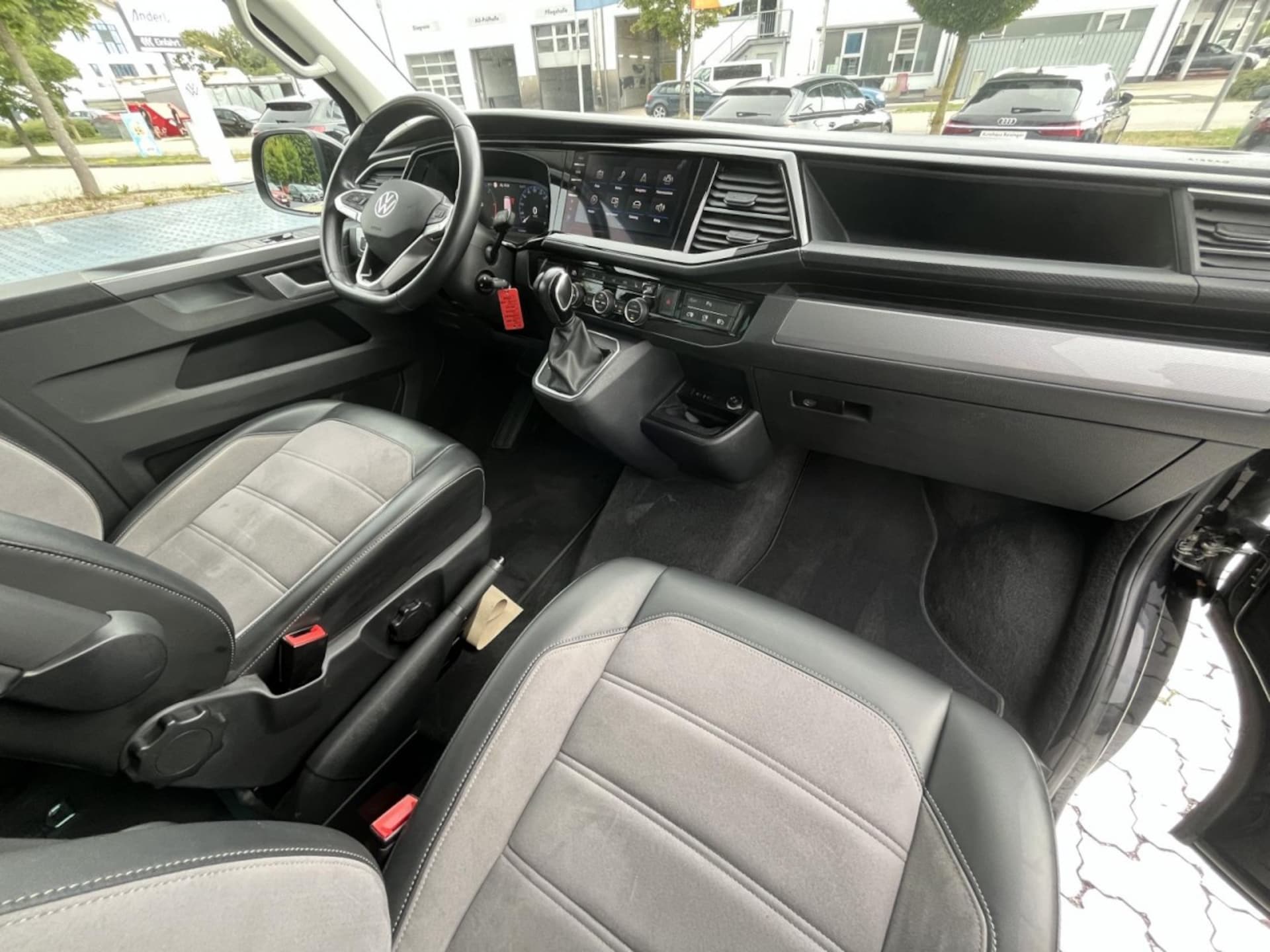 Volkswagen T6.1 Multivan Comfortline