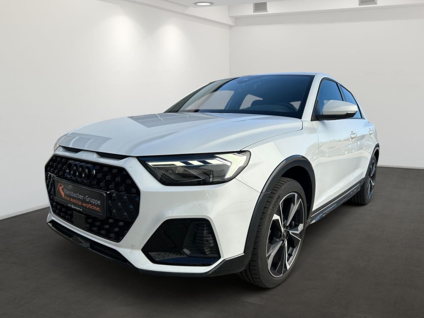Bild über Audi A1 allstreet 35 TFSI S tronic - für weitere Informationen kontaktieren Sie den Audi Partner