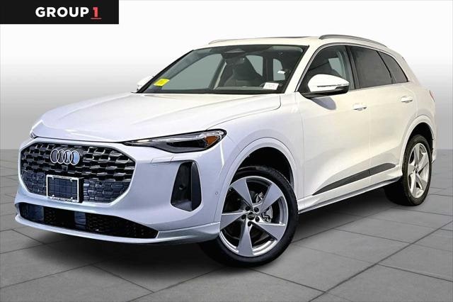 2025 Audi New Q5 Premium Plus's photo