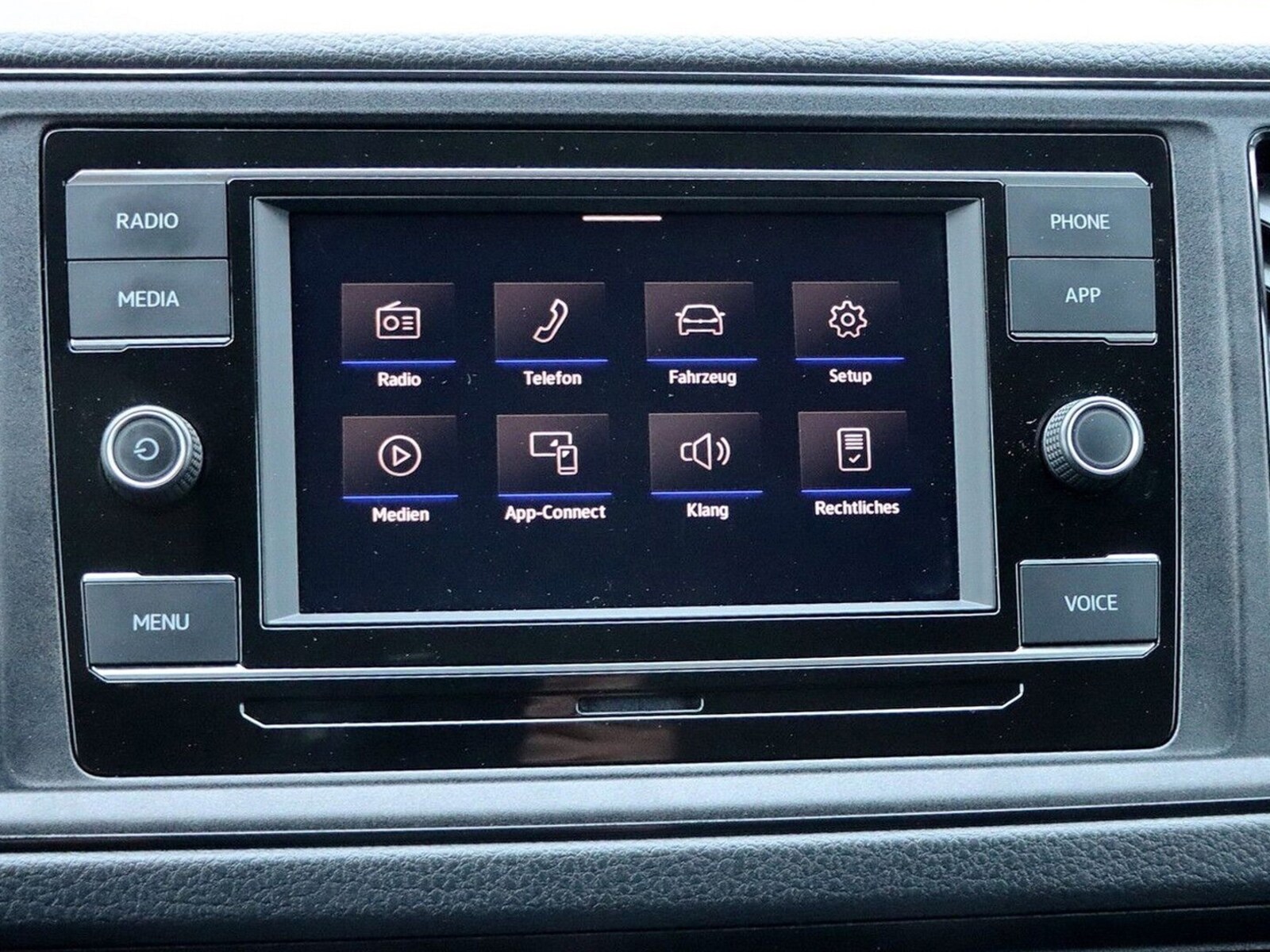 Volkswagen Crafter Kasten mittlerer Radstand – Bild 11