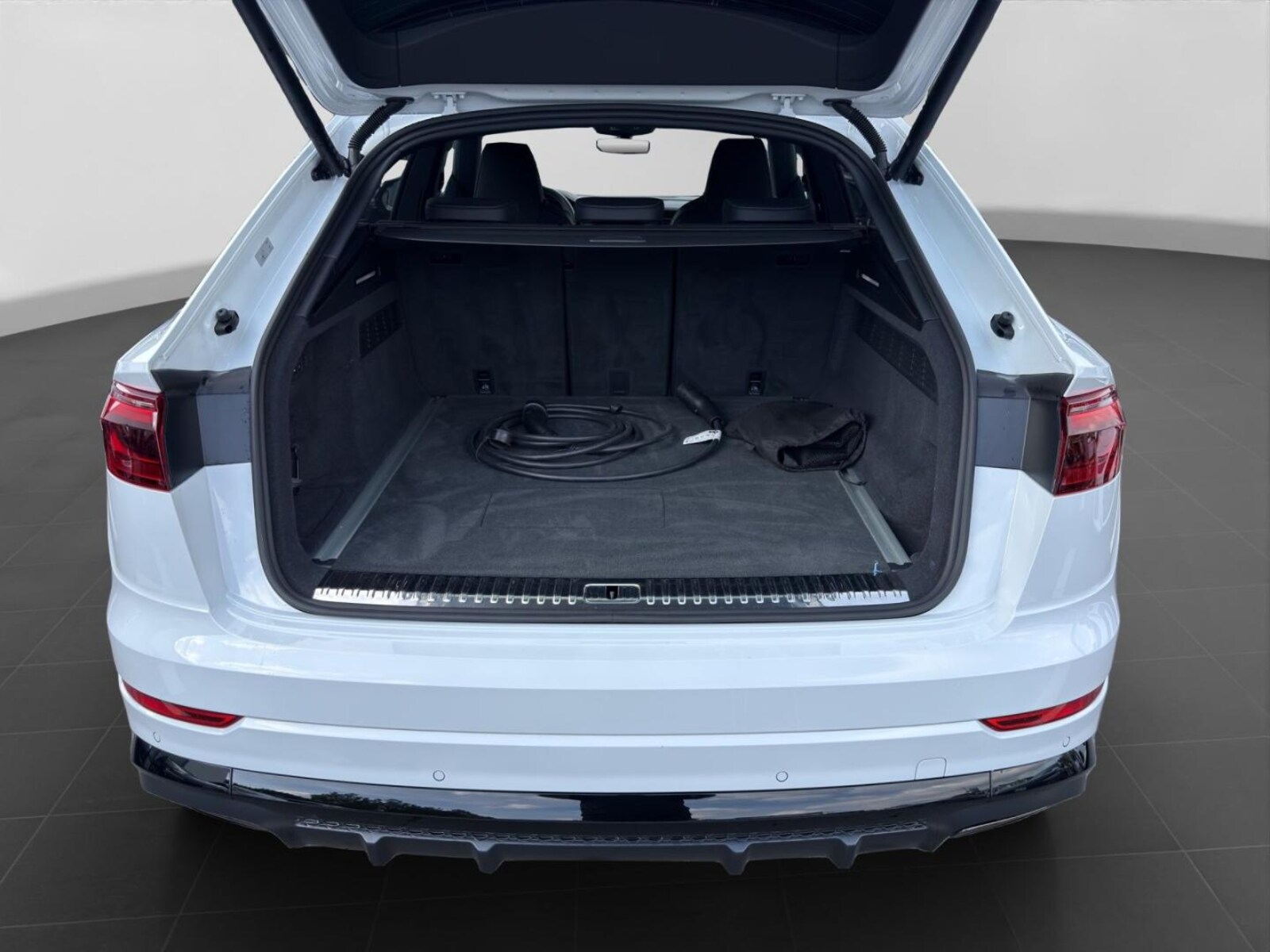 Audi Q8 – Bild 17