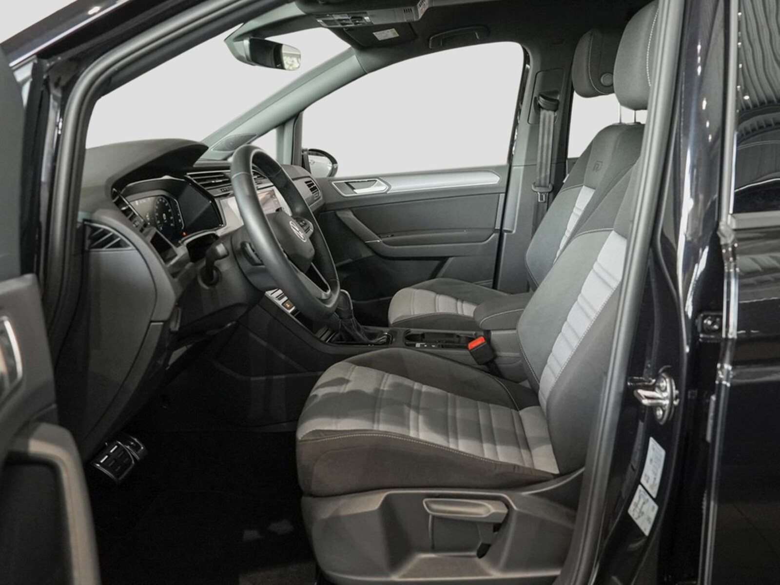 Volkswagen Touran – Bild 14