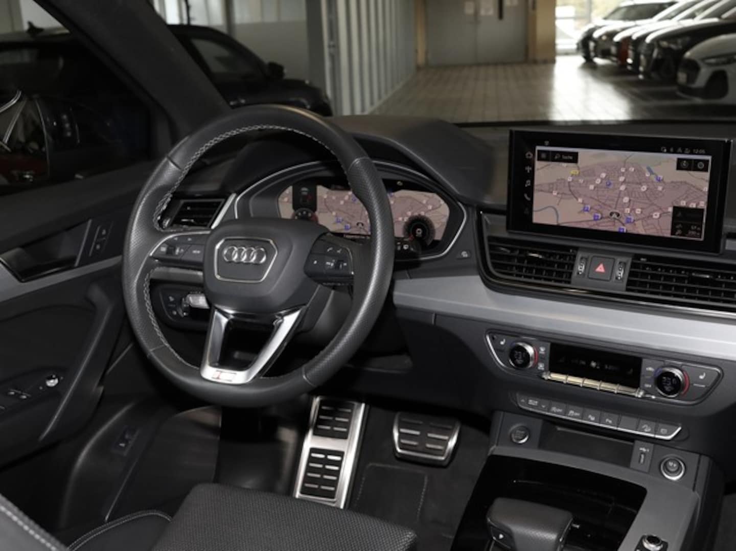 Bild über Audi Q5 Sportback 40 TFSI quattro S tronic - für weitere Informationen kontaktieren Sie den Audi Partner