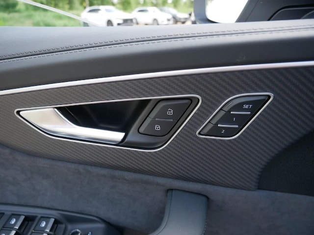 2026 Audi RS Q8 Base - Photo 15