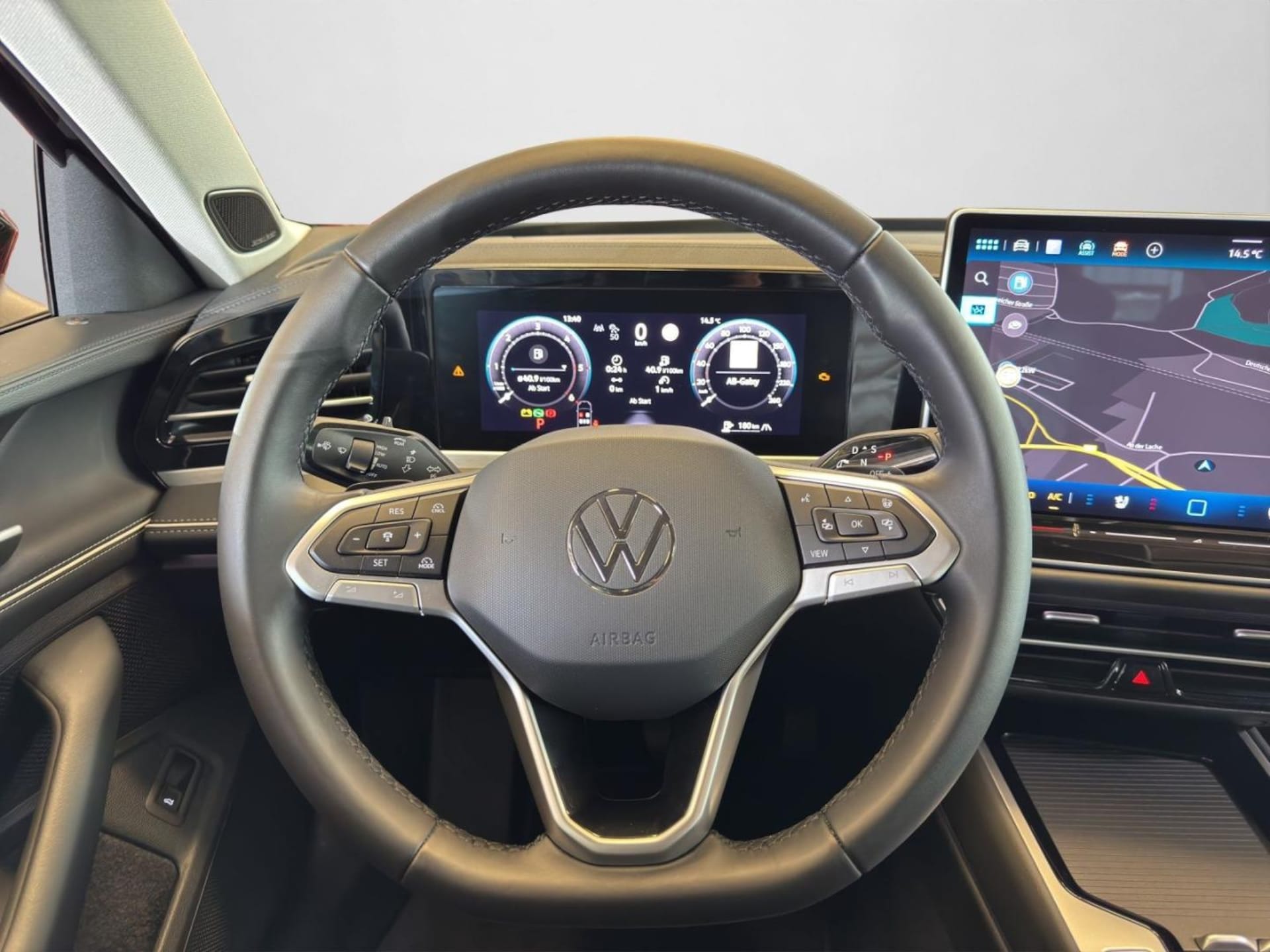 Volkswagen Passat Elegance