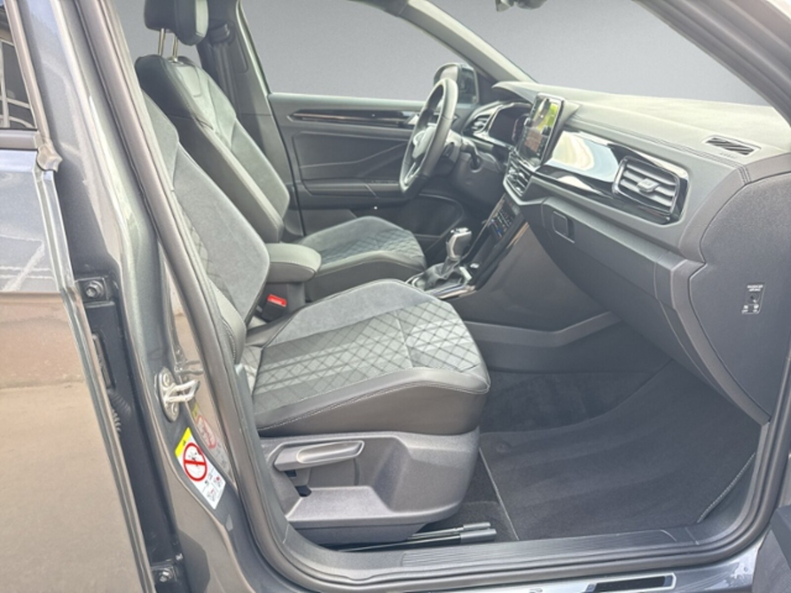 Volkswagen T-Roc – Bild 11