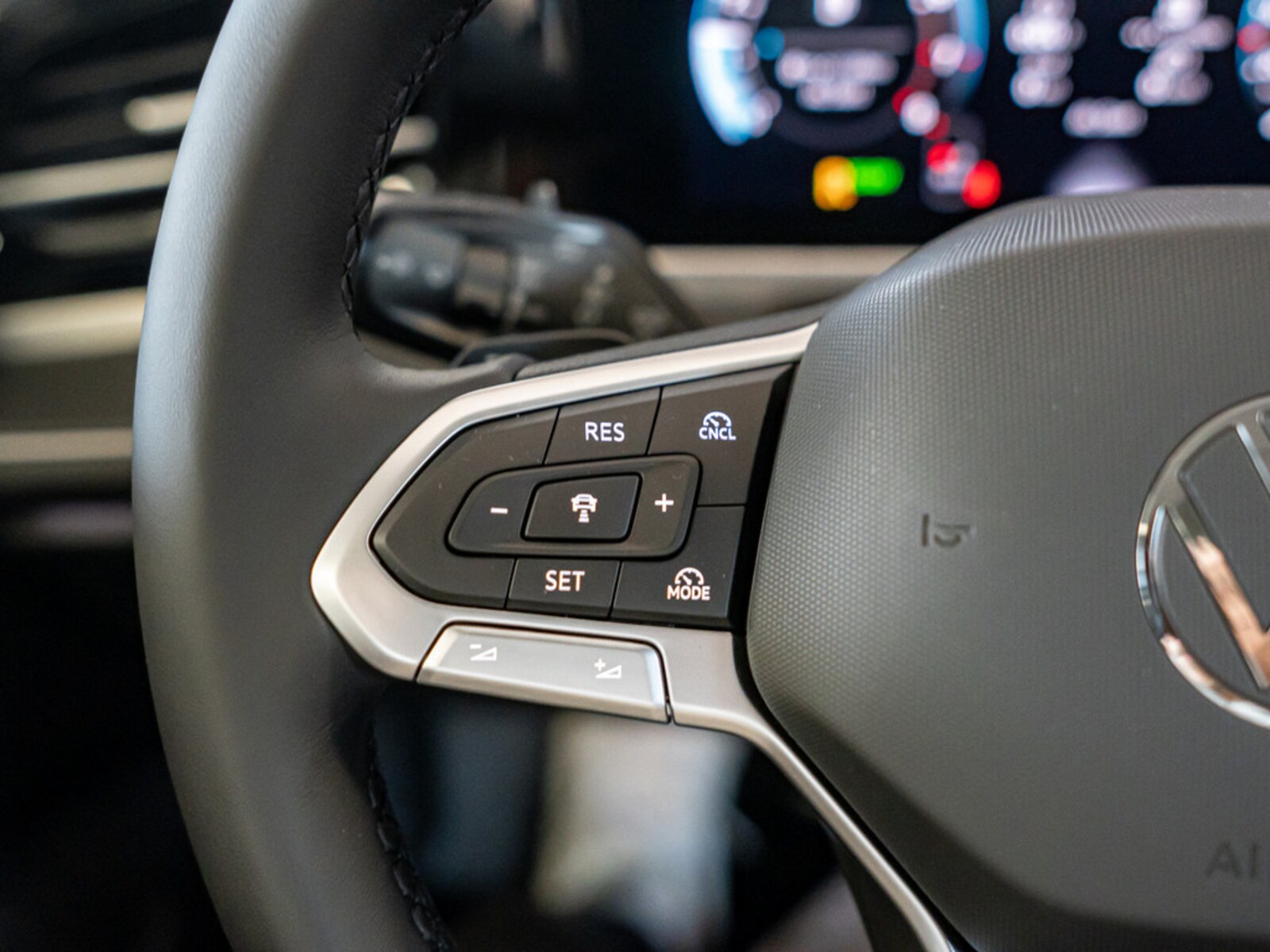 Volkswagen Passat – Bild 14