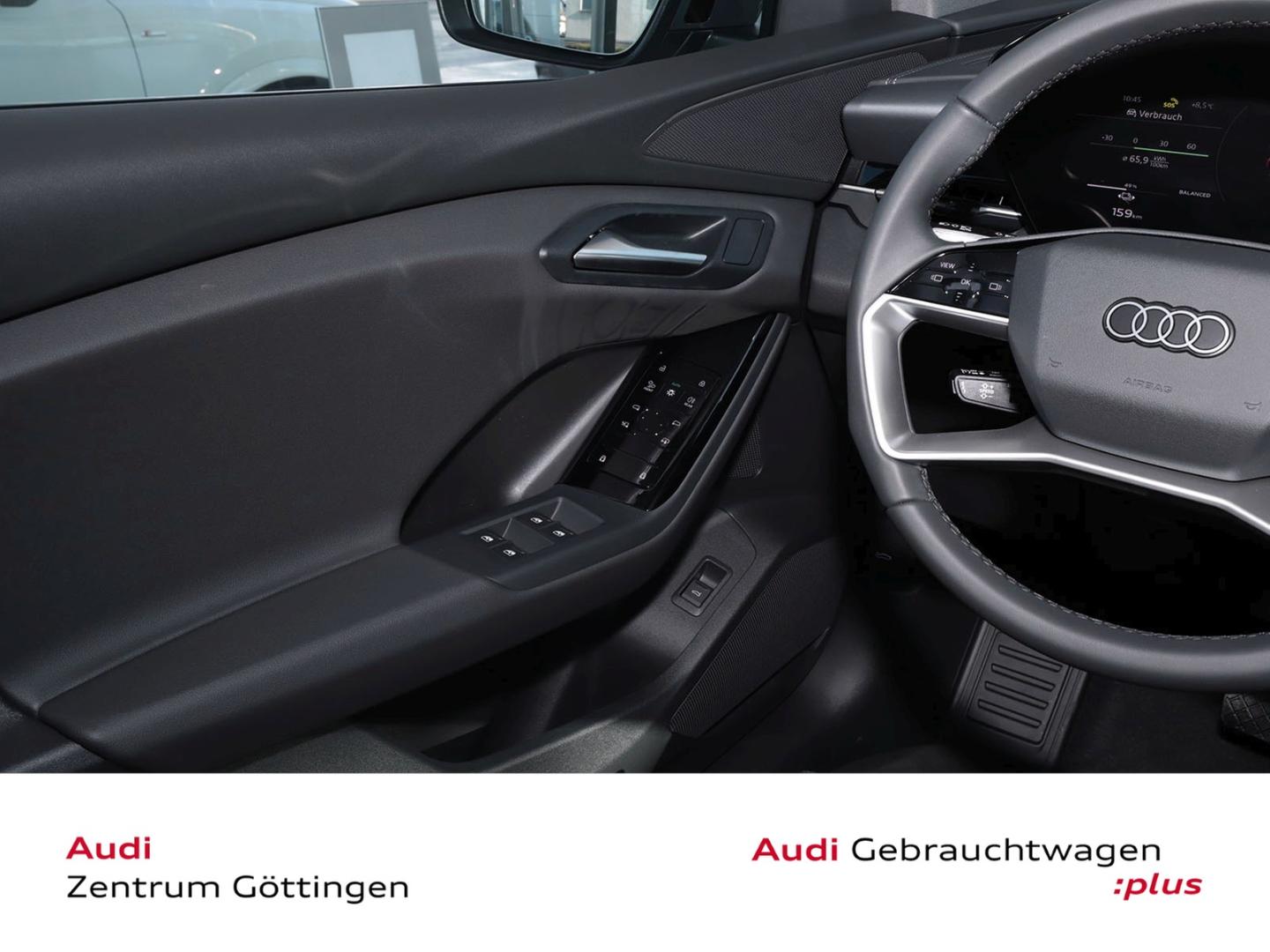 Image about Audi Q6 SUV e-tron e-tron