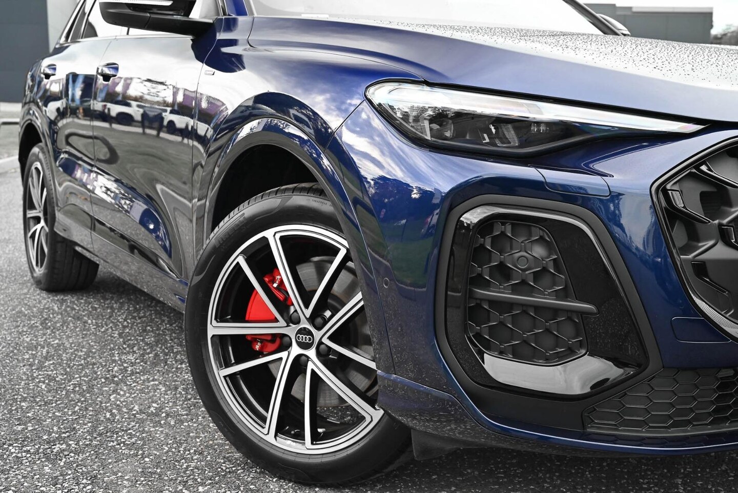 Image about Audi Q5 SUV e-hybrid quattro S tronic