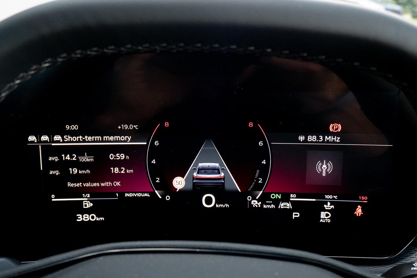 Image about Audi Q5 SUV TFSI quattro 200 kW sport