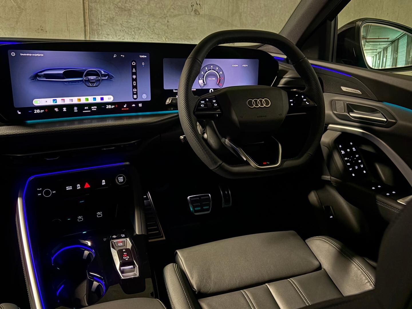 Image about Audi Q5 SUV Q5 sport TFSI quattro S tronic
