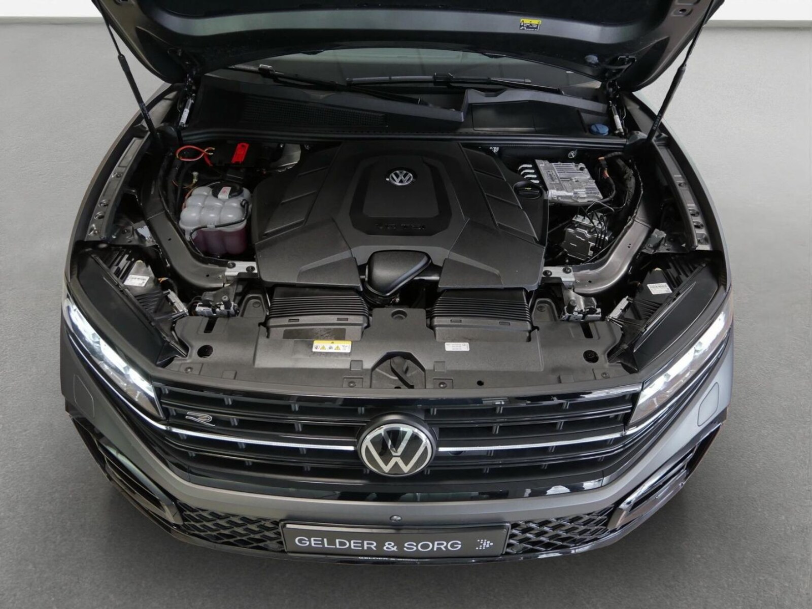 Volkswagen Touareg – Bild 18