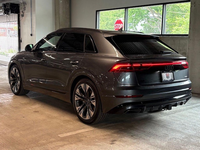 2026 Audi Q8