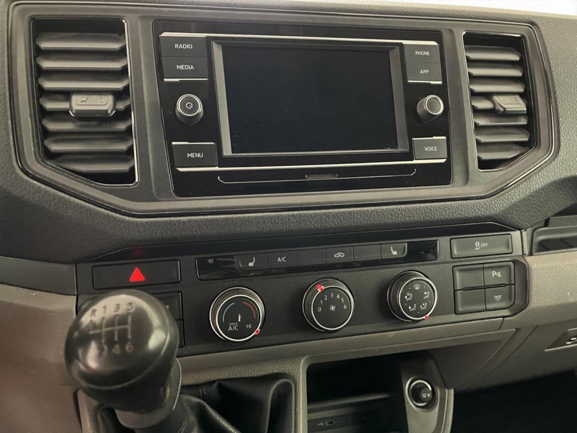 Volkswagen Crafter Kasten mittlerer Radstand