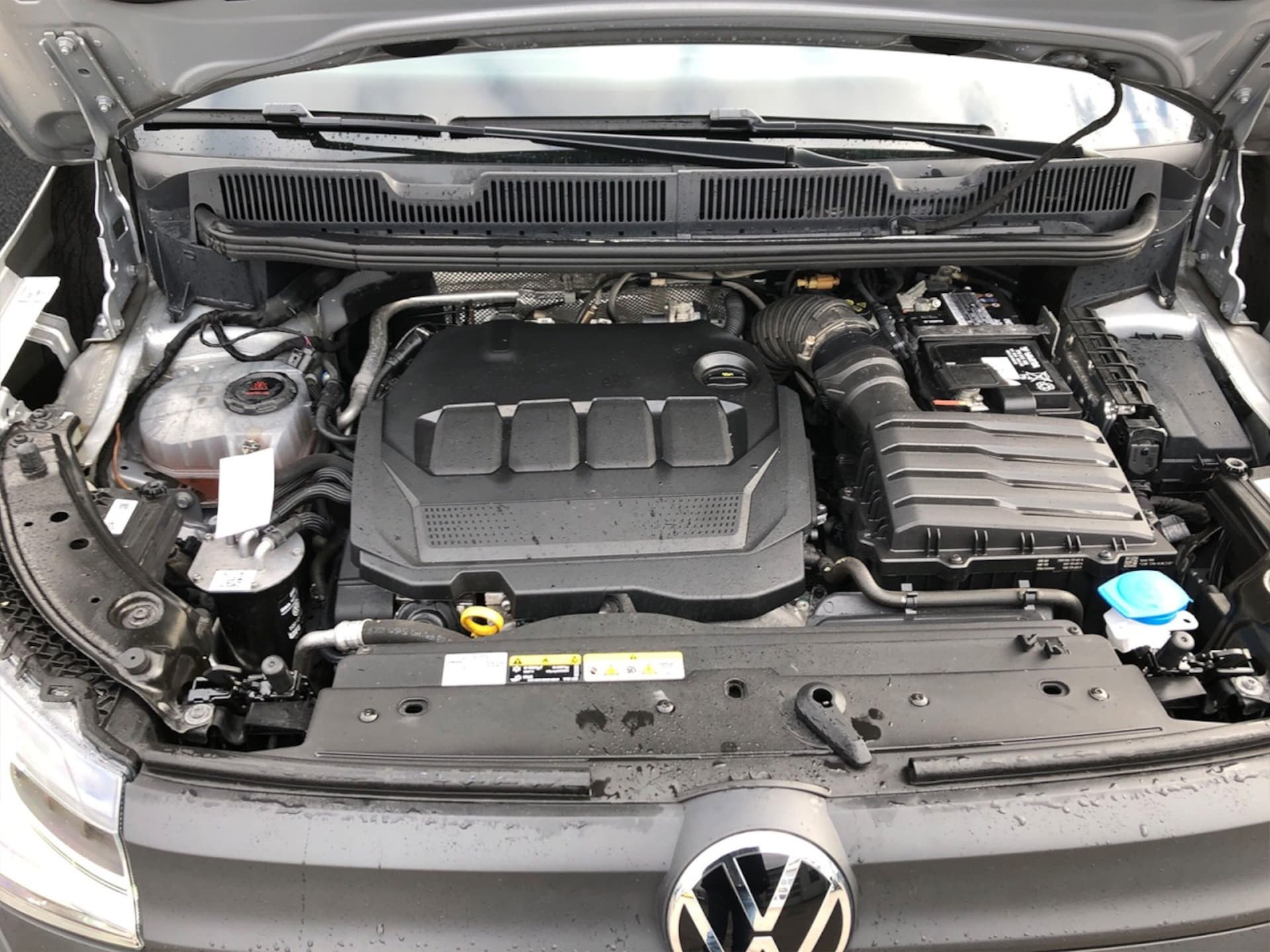 Volkswagen Caddy Maxi Basis-Modell