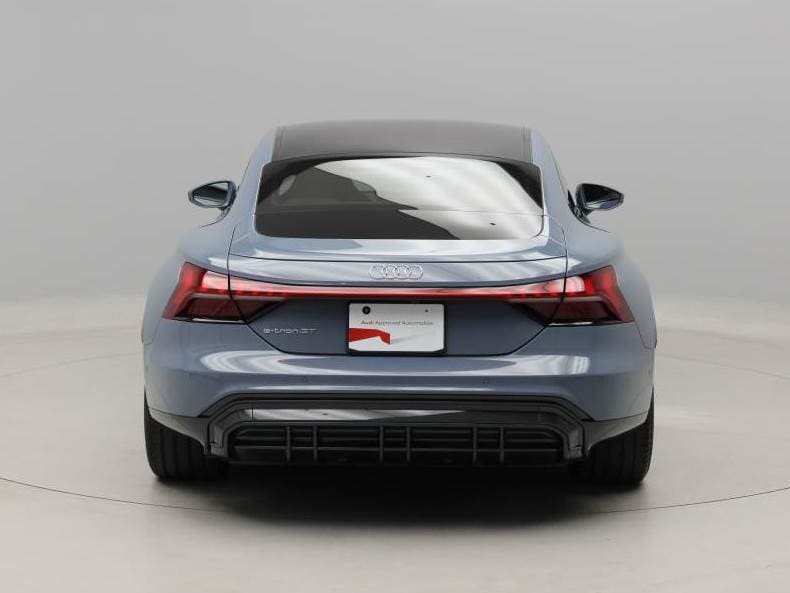 Audi e-tron GT e-tron GT quattro 350,00 kW for more details contact your dealer