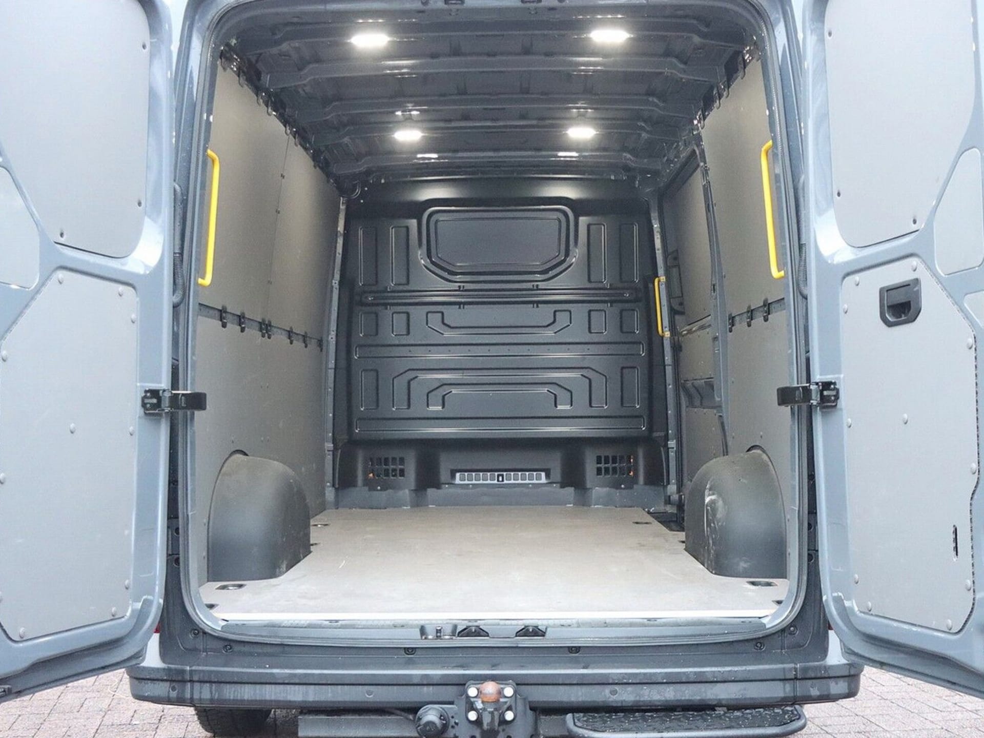 Volkswagen Crafter Kasten mittlerer Radstand
