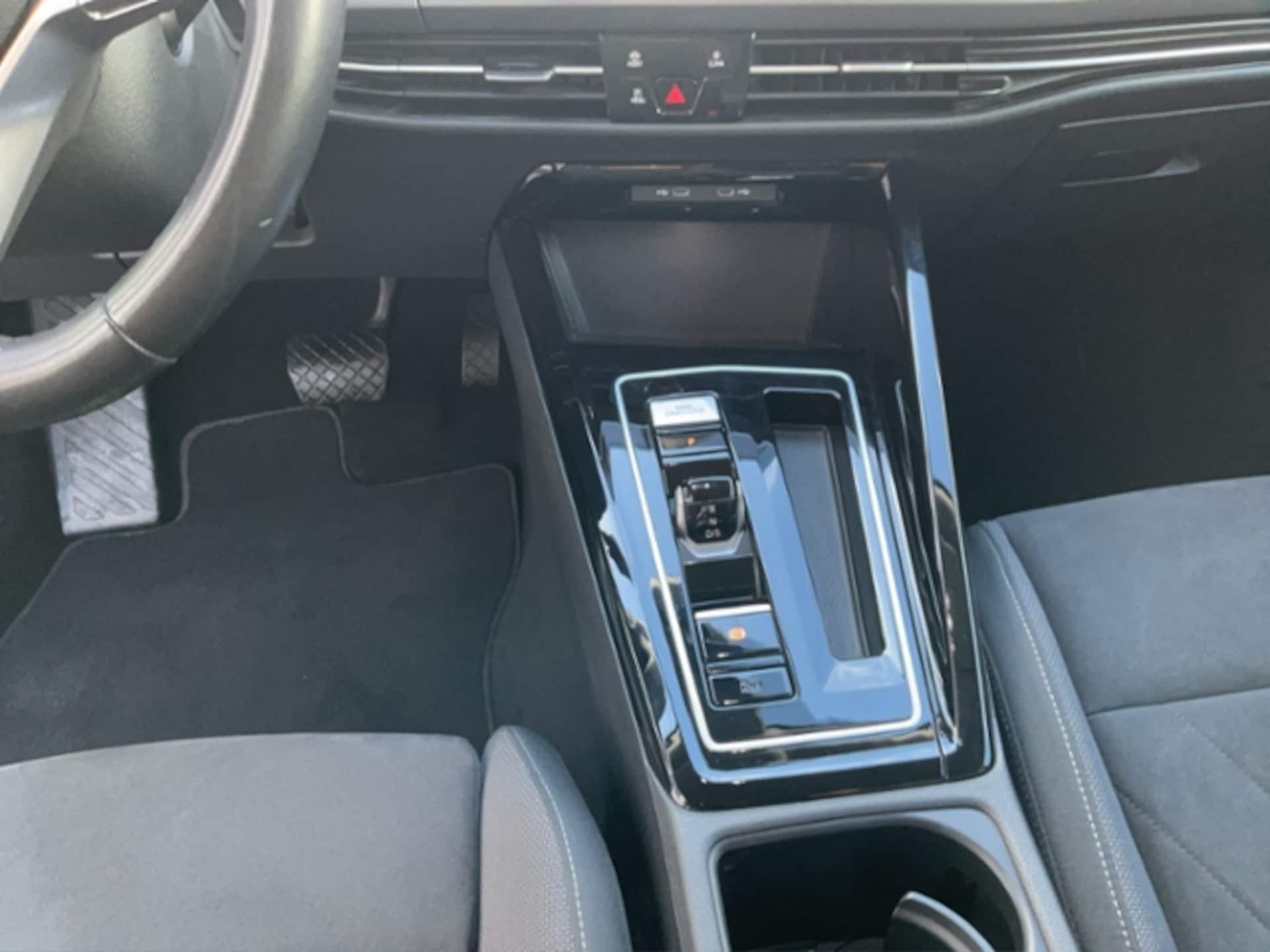 Volkswagen Golf Variant Style