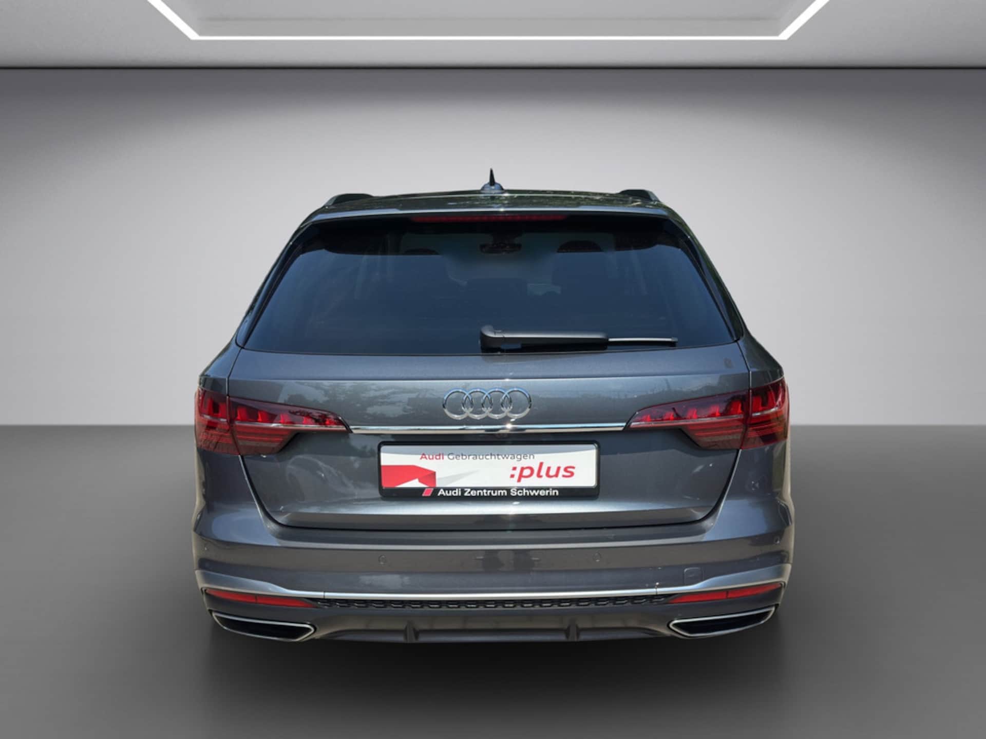 Audi A4 Avant S line