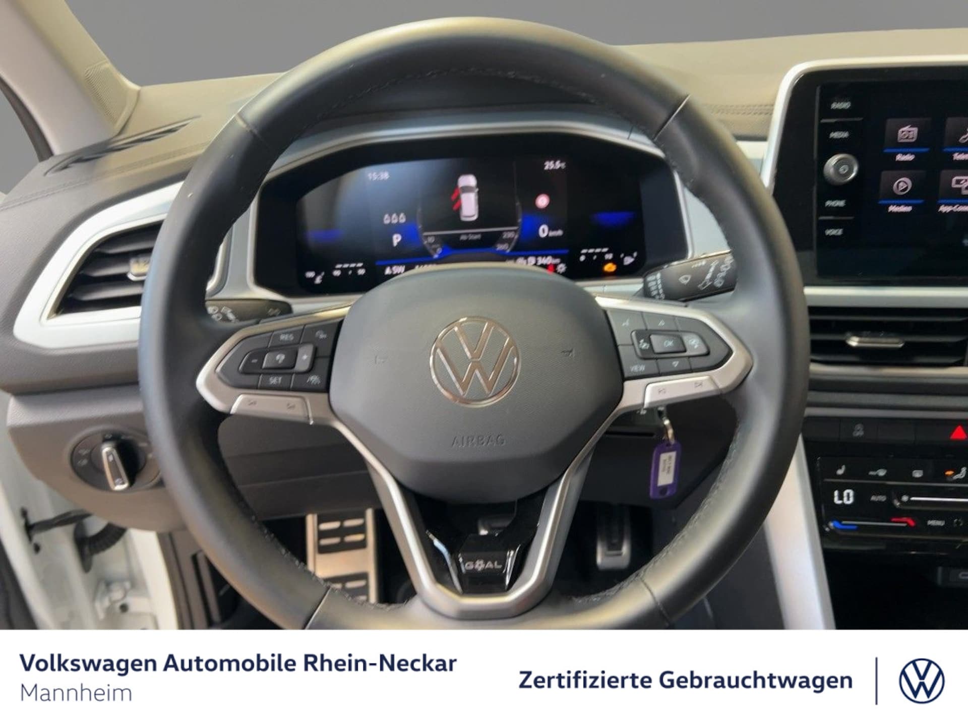 Volkswagen T-Roc Life
