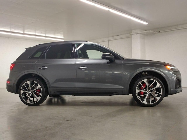 2023 Audi SQ5