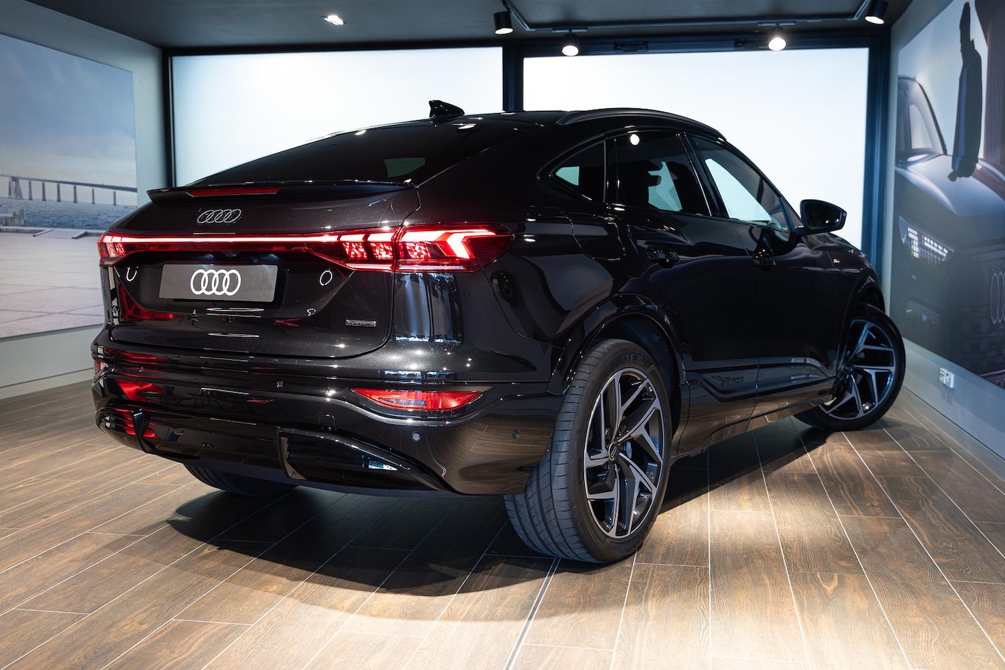 Image about Audi Q6 Sportback e-tron e-tron quattro