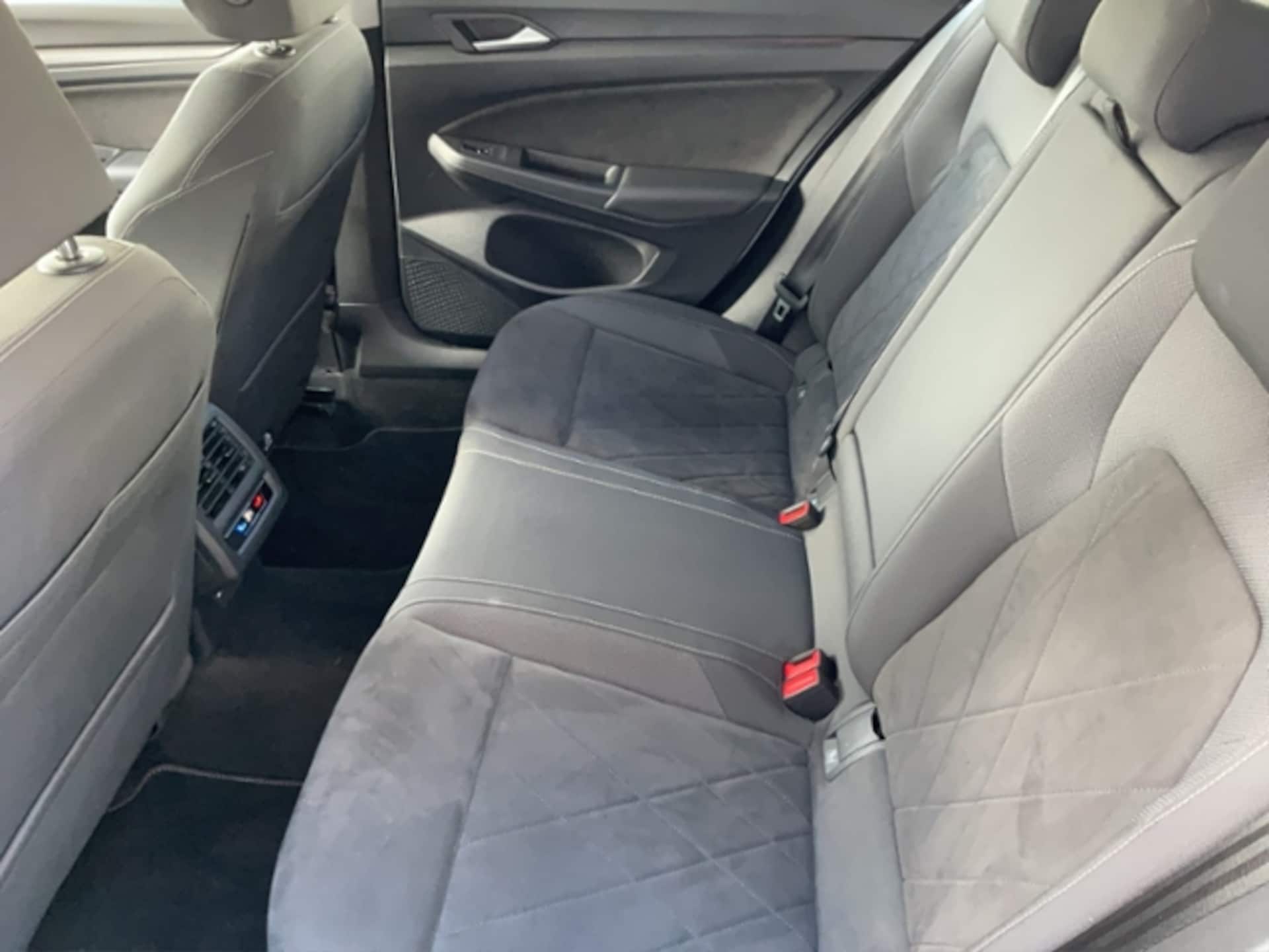 Volkswagen Golf Variant Style