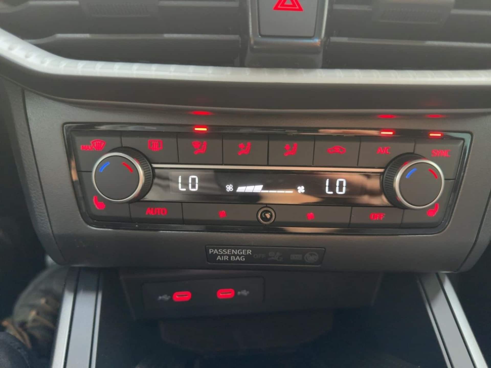 SEAT Arona FR