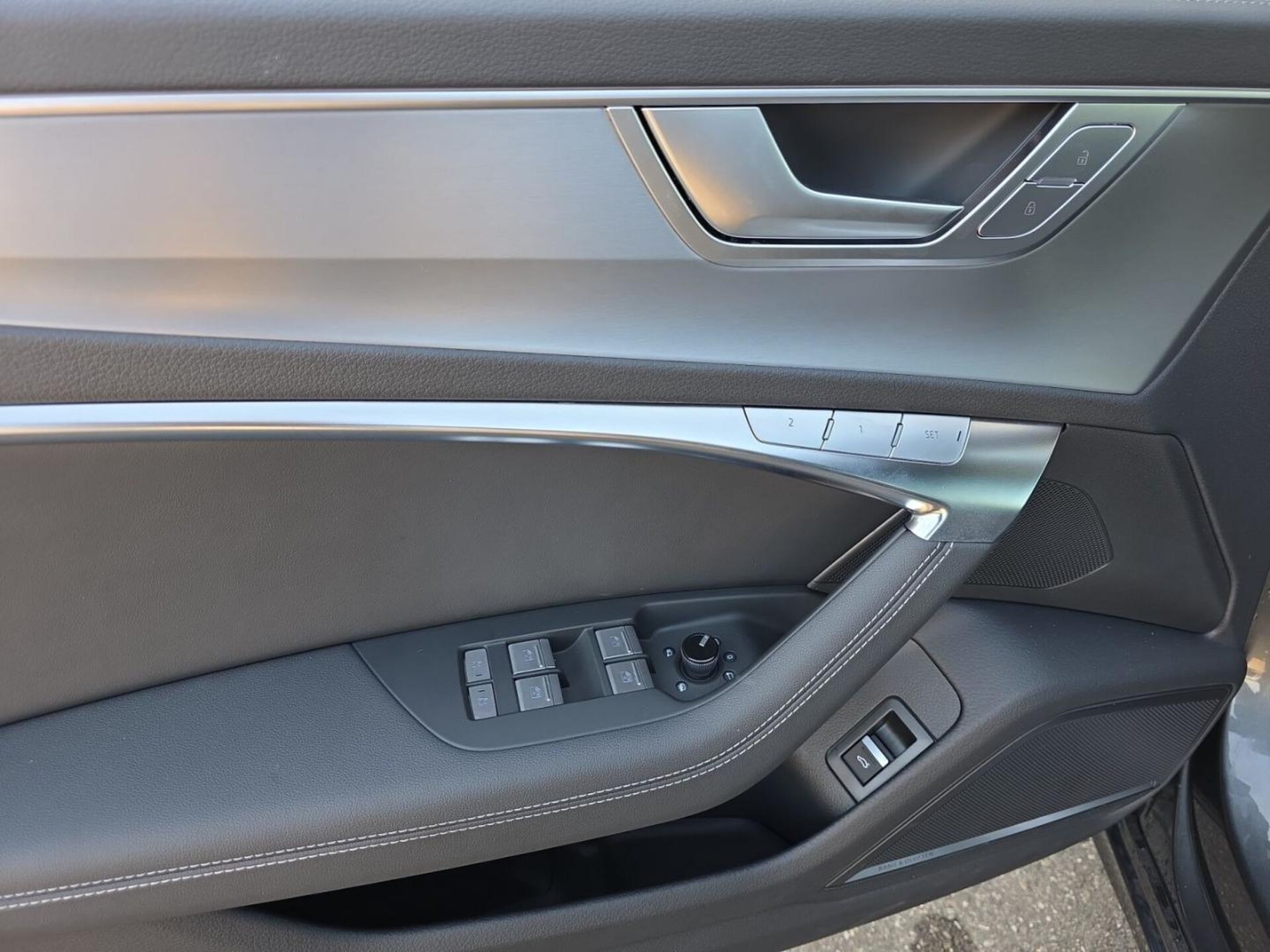 Audi S6 Avant
