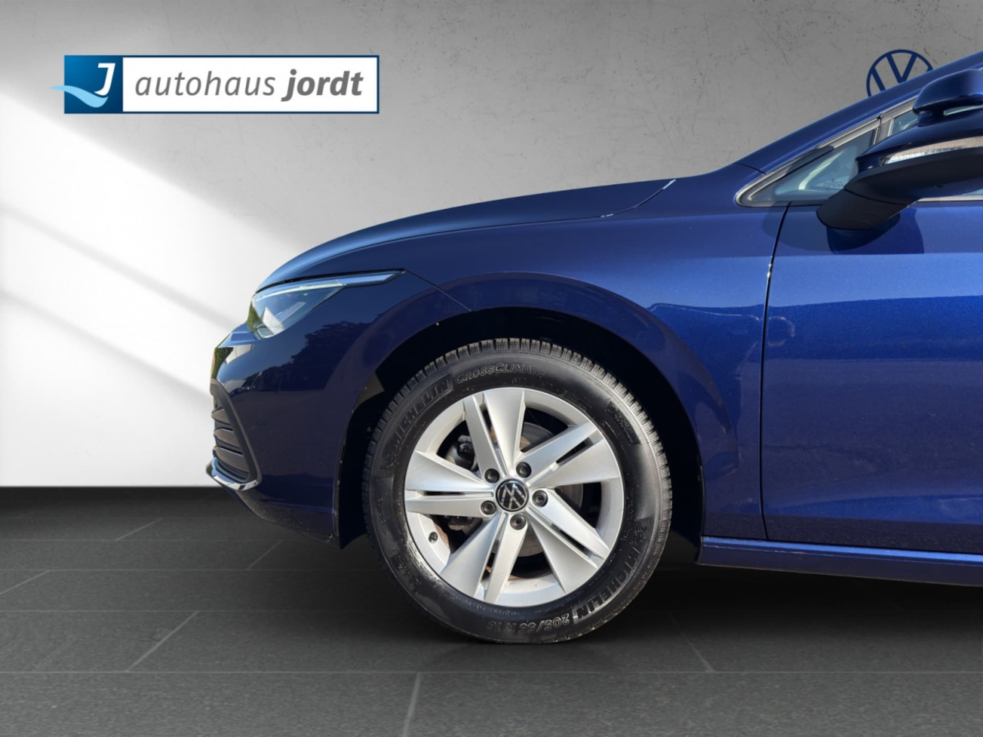 Volkswagen Golf Life
