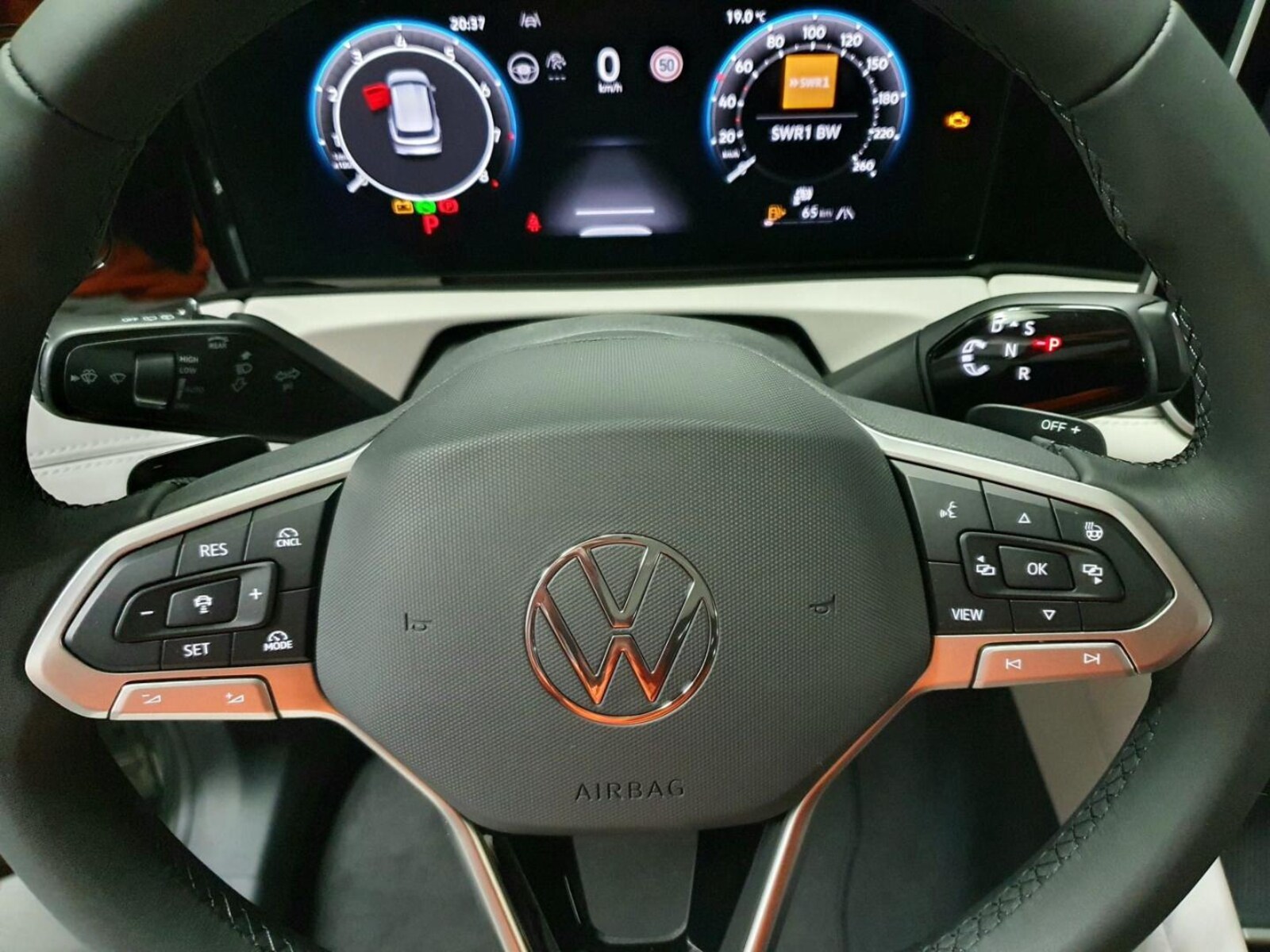 Volkswagen Tiguan – Bild 23