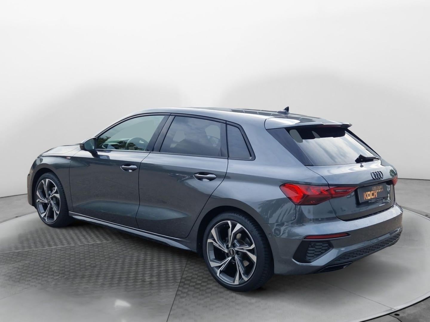 Bild über Audi A3 Sportback S line 35 TFSI S tronic - für weitere Informationen kontaktieren Sie den Audi Partner