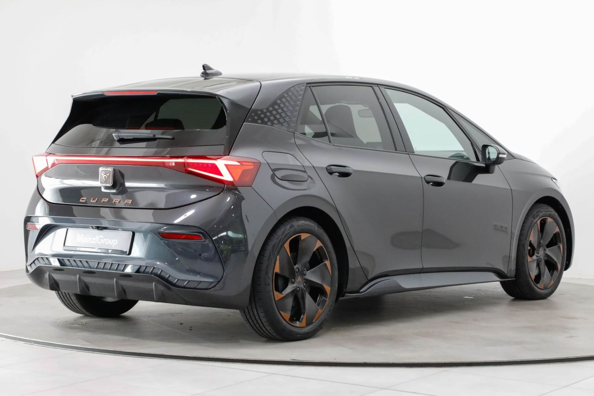 CUPRA Born
