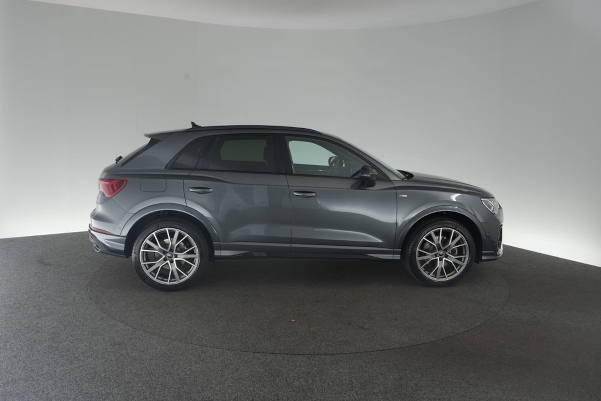 Audi Q3 SUV S line