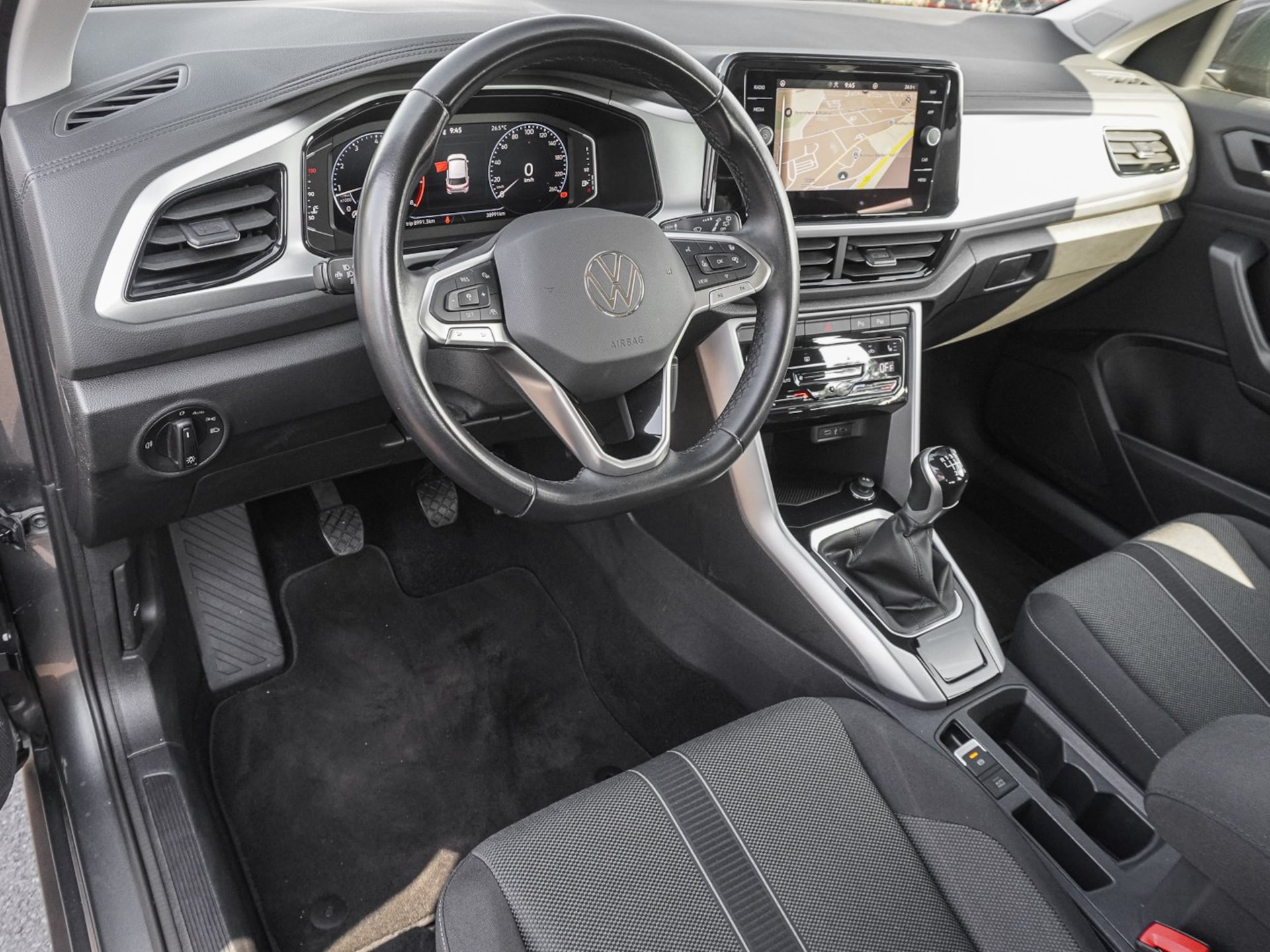 Volkswagen T-Roc Life
