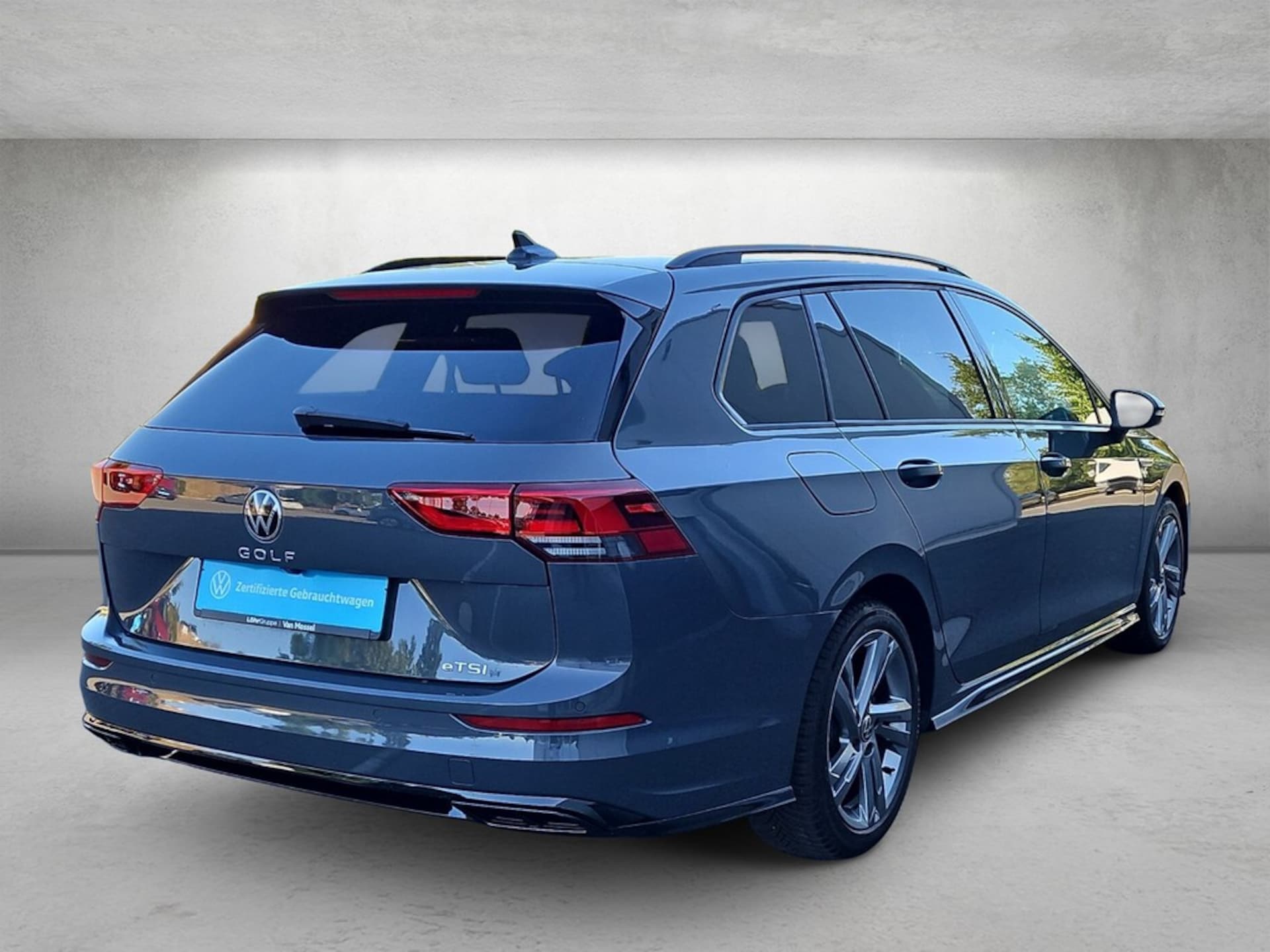 Volkswagen Golf Variant R-Line