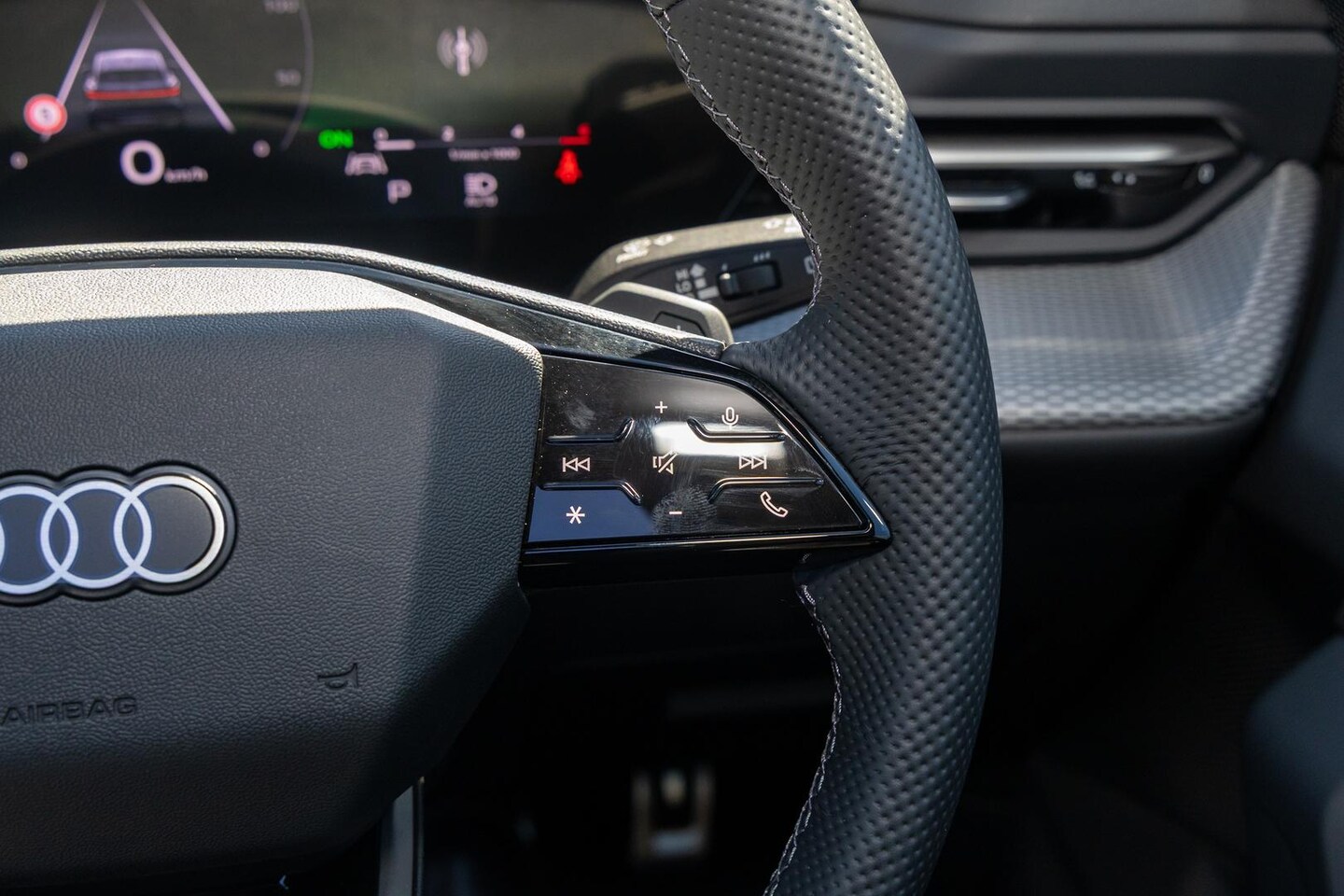 Image about Audi Q5 Sportback TDI quattro 150 kW sport